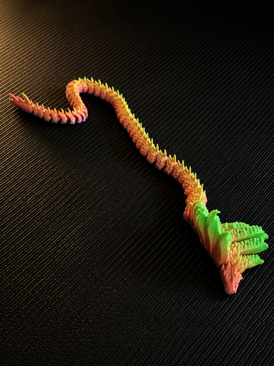 Cobra articulé multicolore