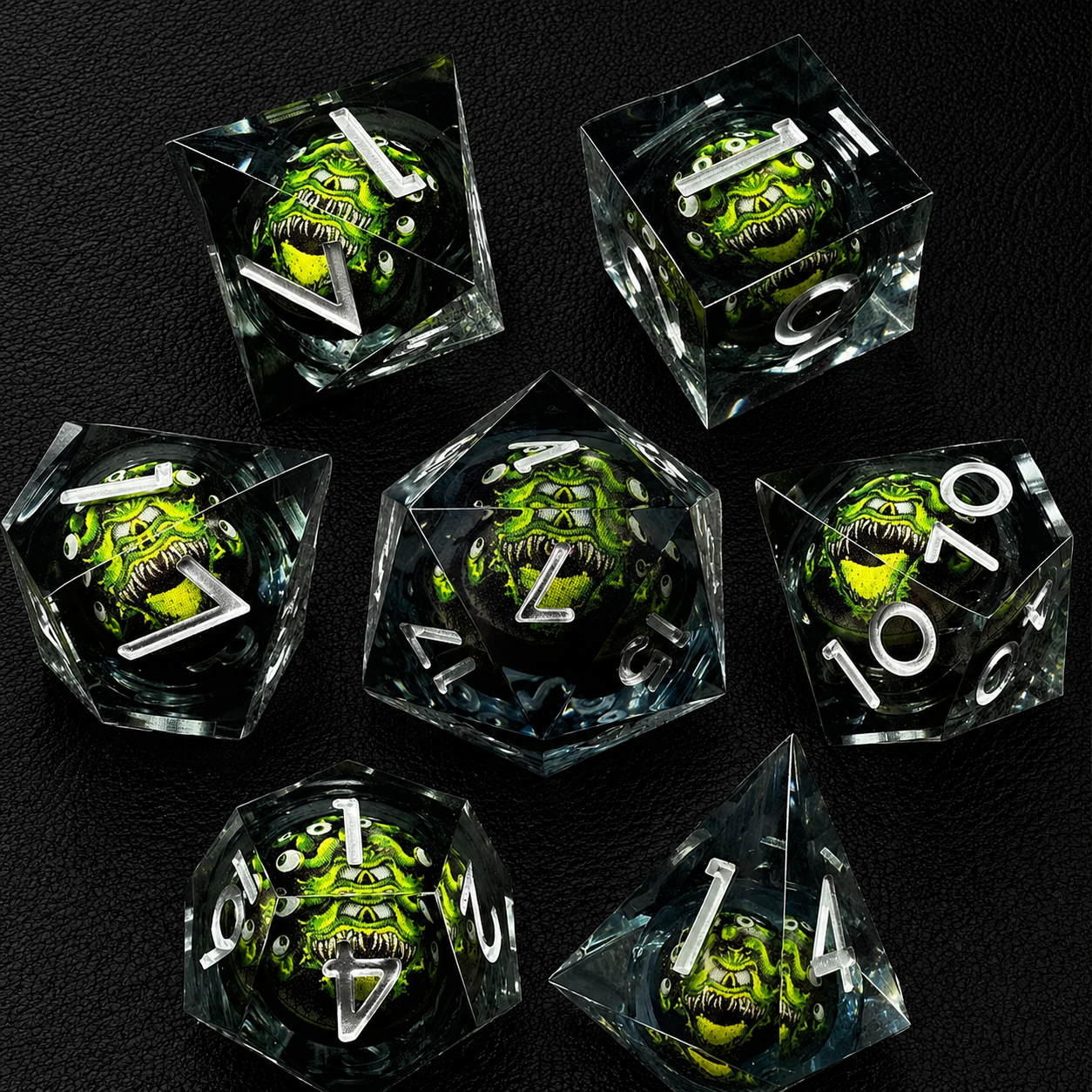 Set de dés en résine Tyranoeil