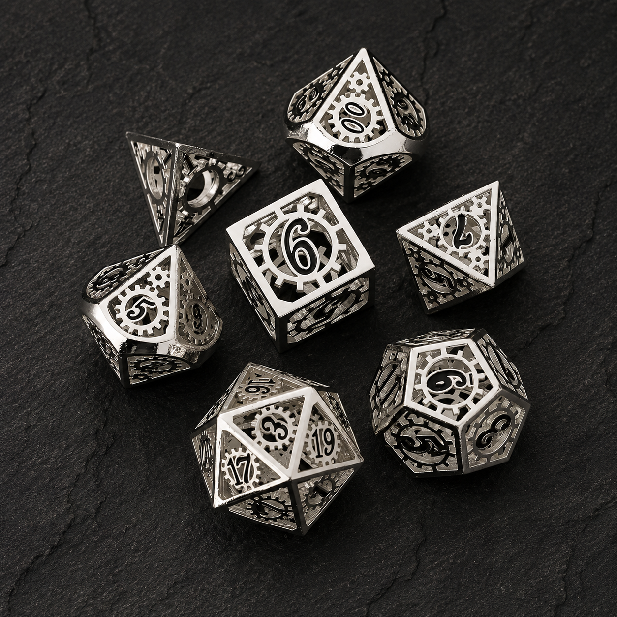 Set de dés en métal steampunk