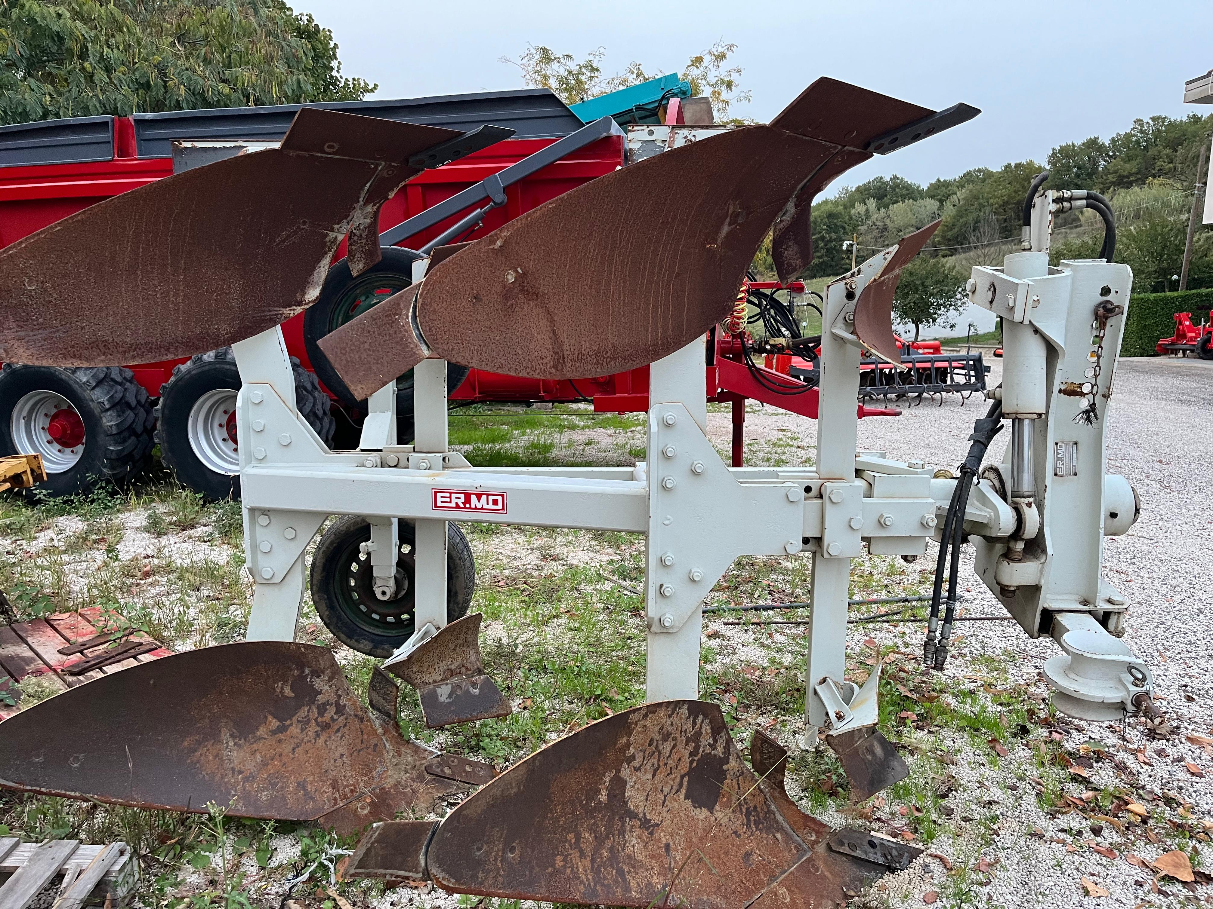 ARATRO BIVOMERE ER.MO