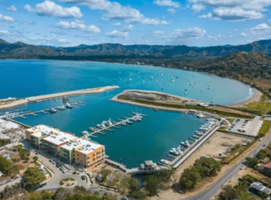 From La Fortuna / Arenal to Flamingo / Potrero Beach