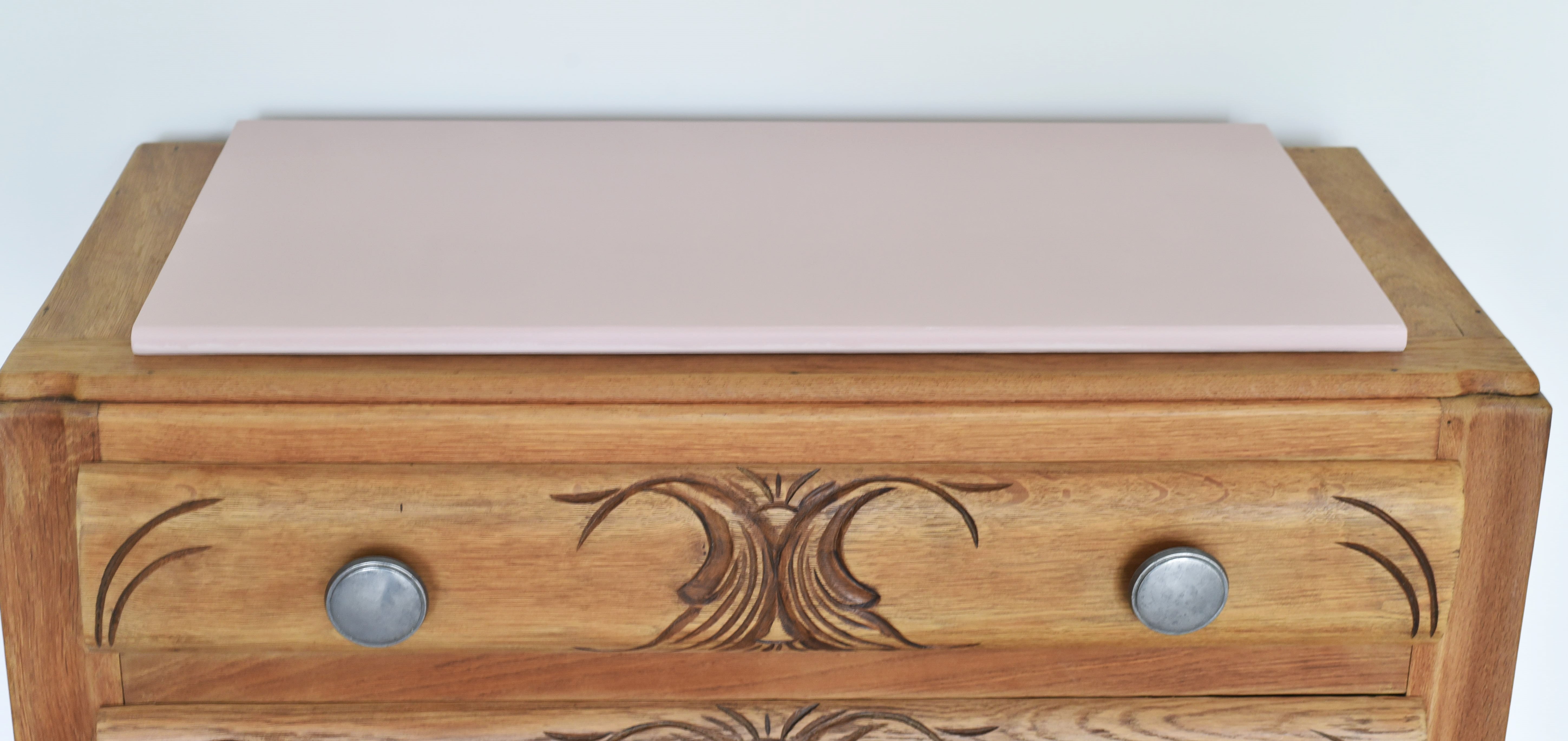 Commode Art Déco pieds moustache sold out