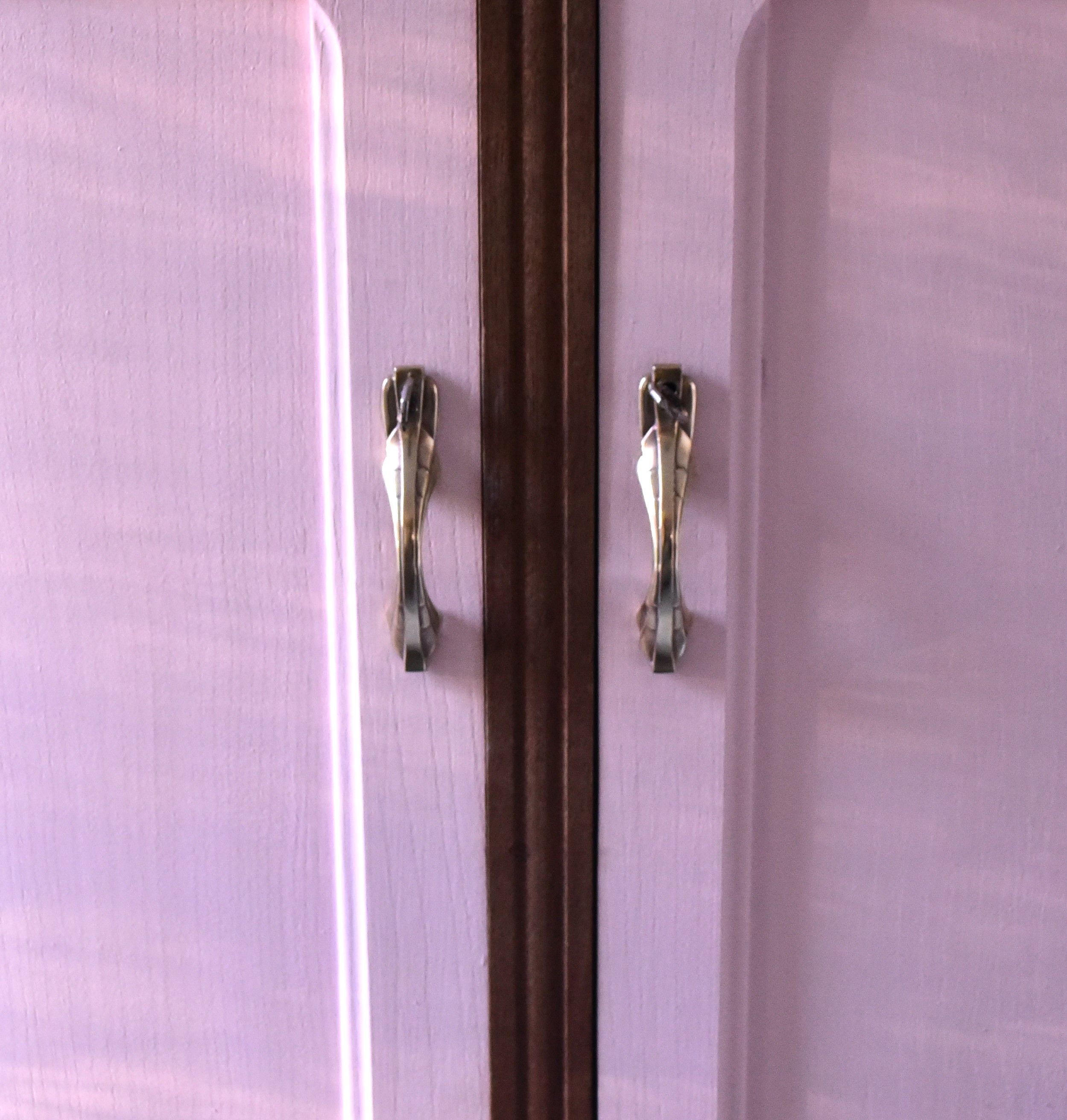 Armoire Art Déco rose tendre SOLD OUT