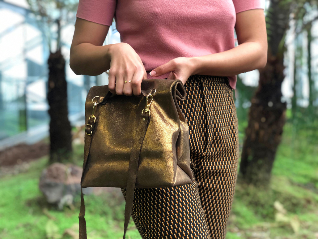 PAPER CLUTCH - ShinyBronze