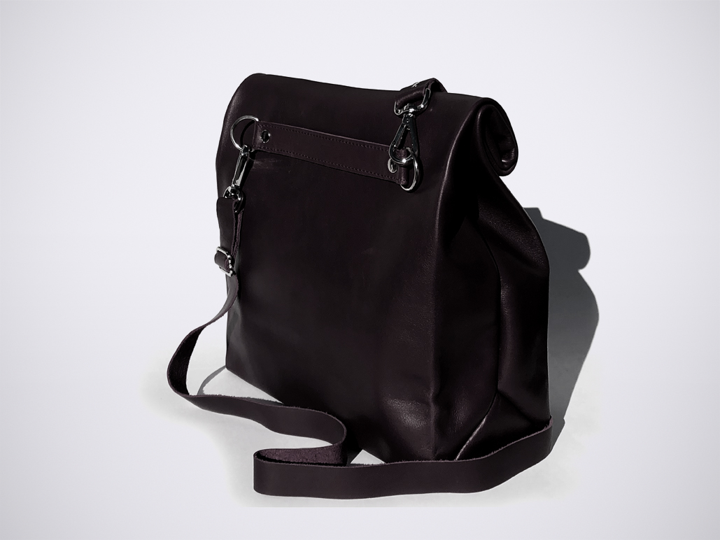 PAPER CLUTCH - WaxBlack