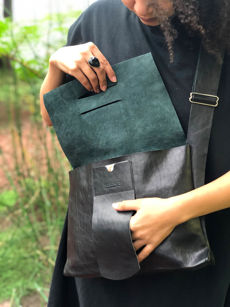 MESSENGER - VegetalBlack