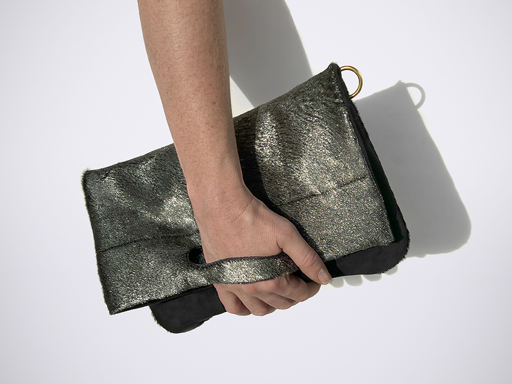 PATCH CLUTCH - GlitterFur/BlackSuede