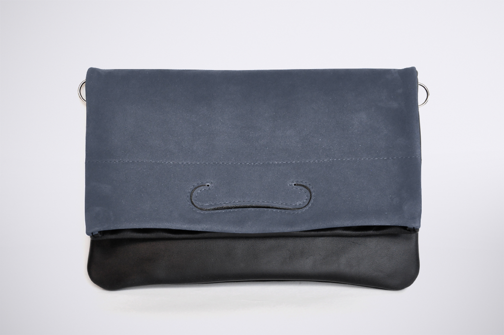 PATCH CLUTCH - WaxBlack/Nubuck