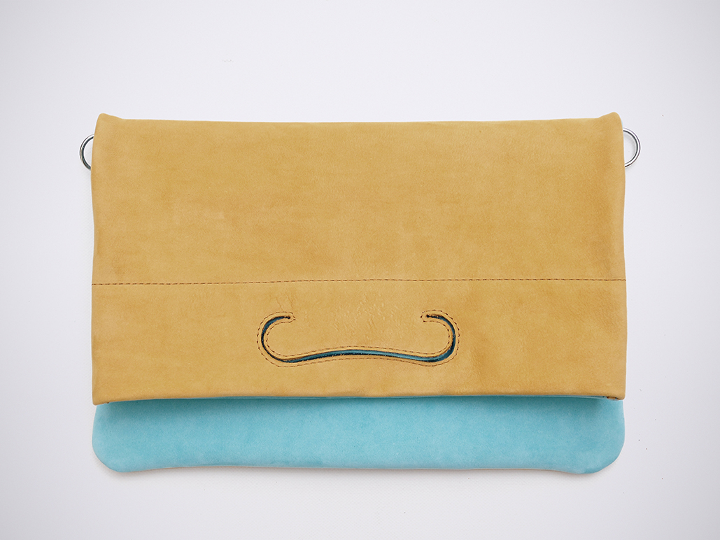PATCH CLUTCH - NubuckAqua / NubuckCamel