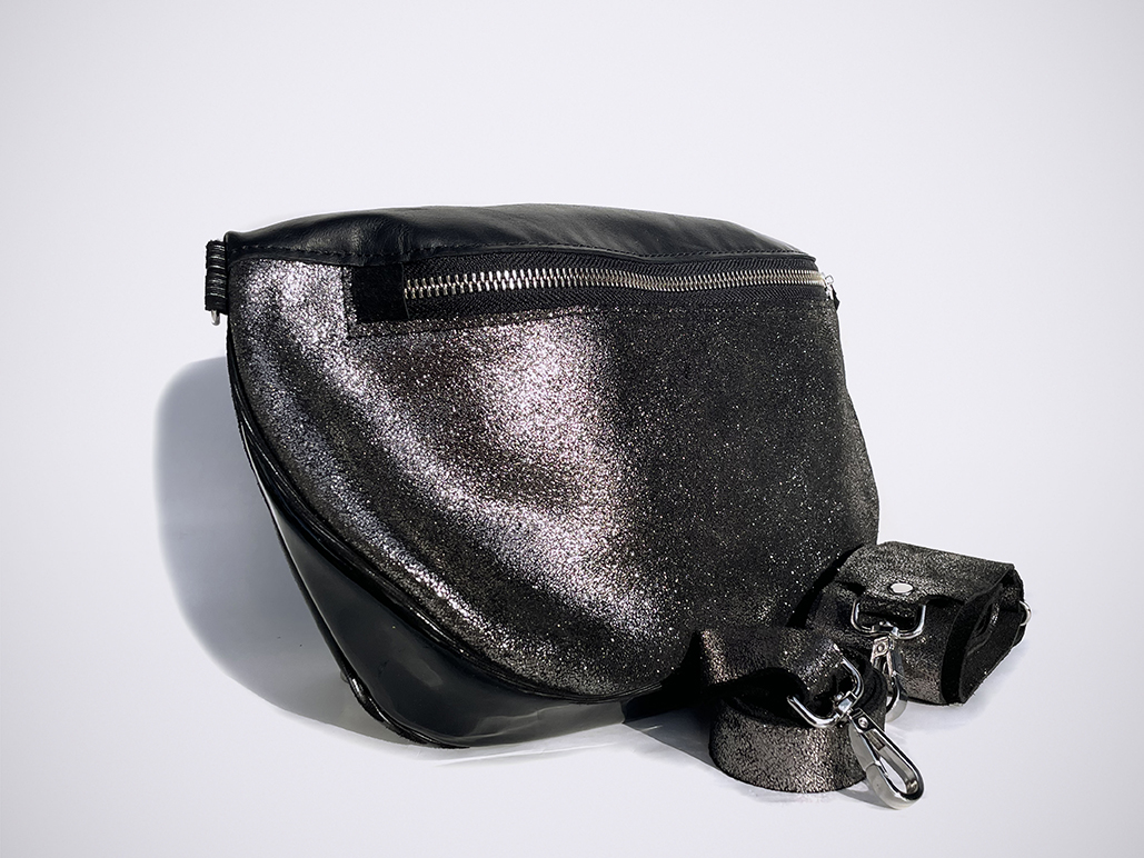 BANANA - WaxBlack / ShinyBlack