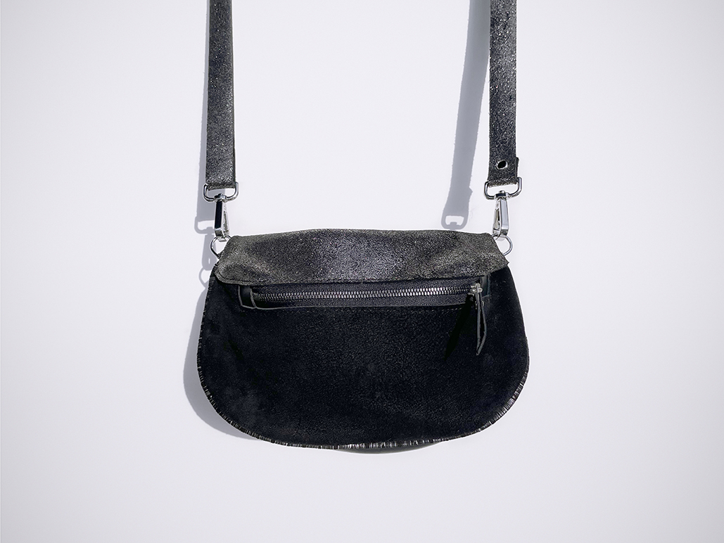 BANANA MINI - ShinyBlack / SuedeBlack