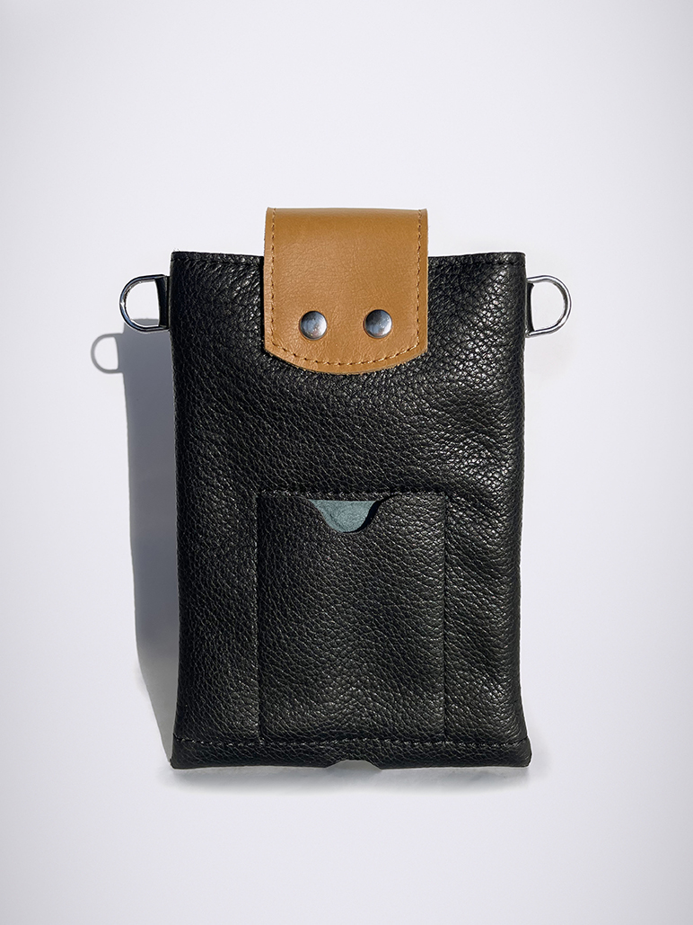 PHONE BAG - Black / WaxCamel