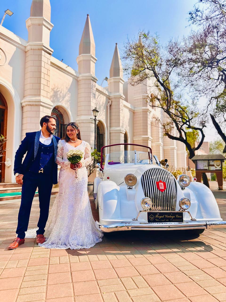 White Vintage Rolls-Royce