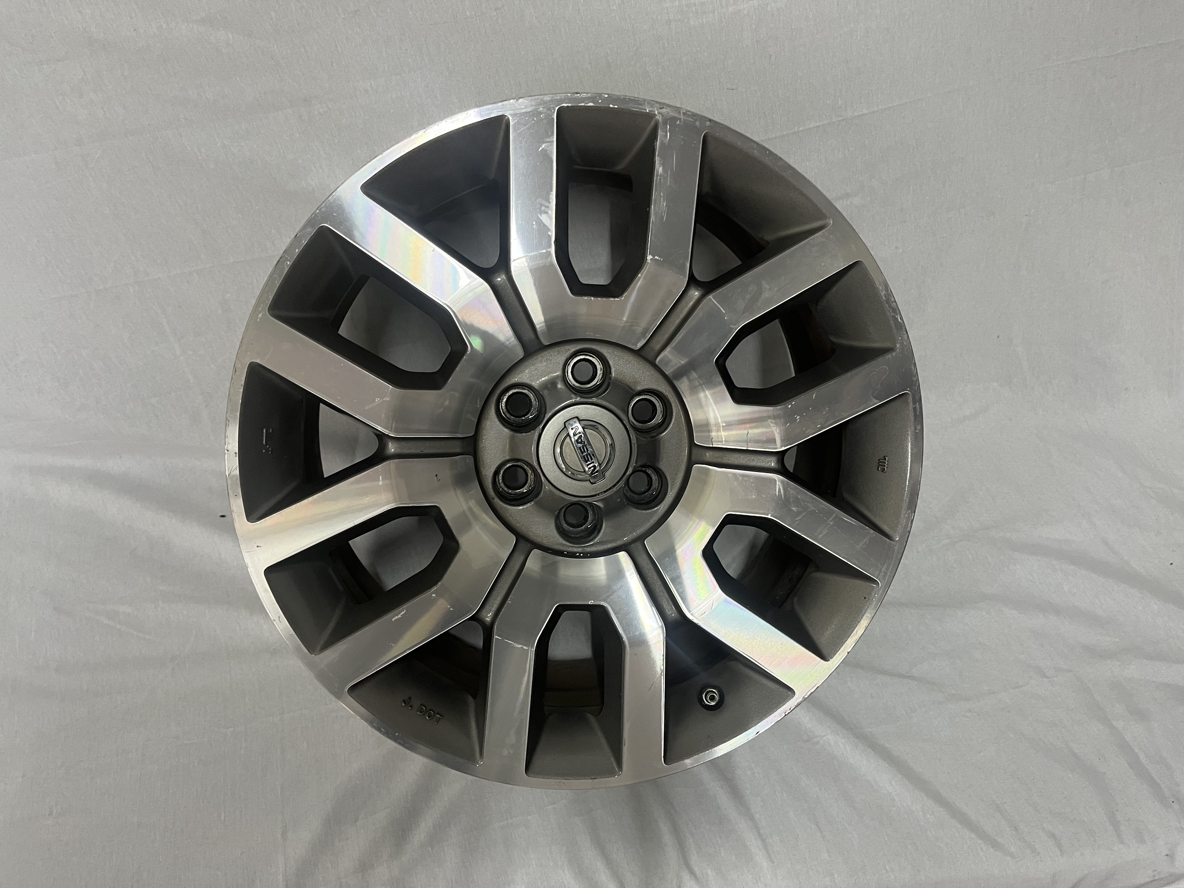 Nissan set of rims