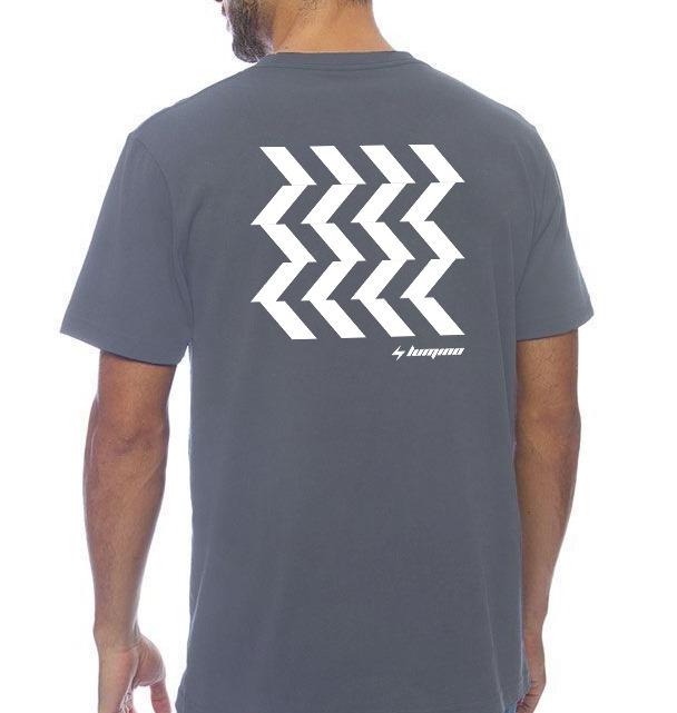POLO GRIS REFLECTIVO LUMINO - DISEÑO CHEVRON