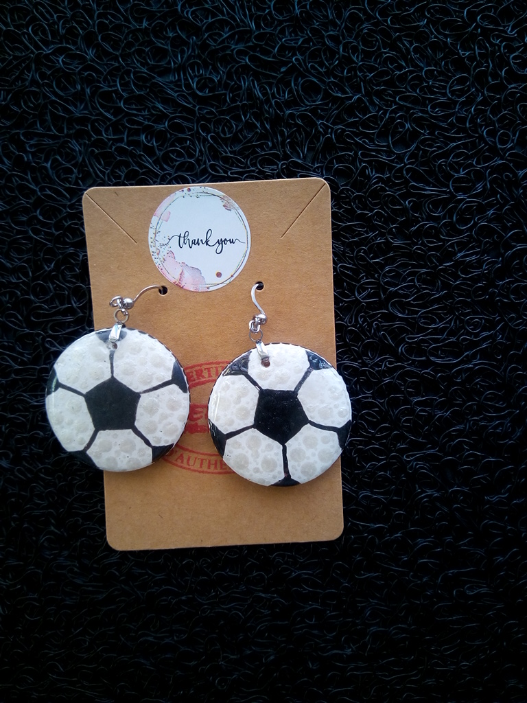 Boucle d'oreille ballon de foot