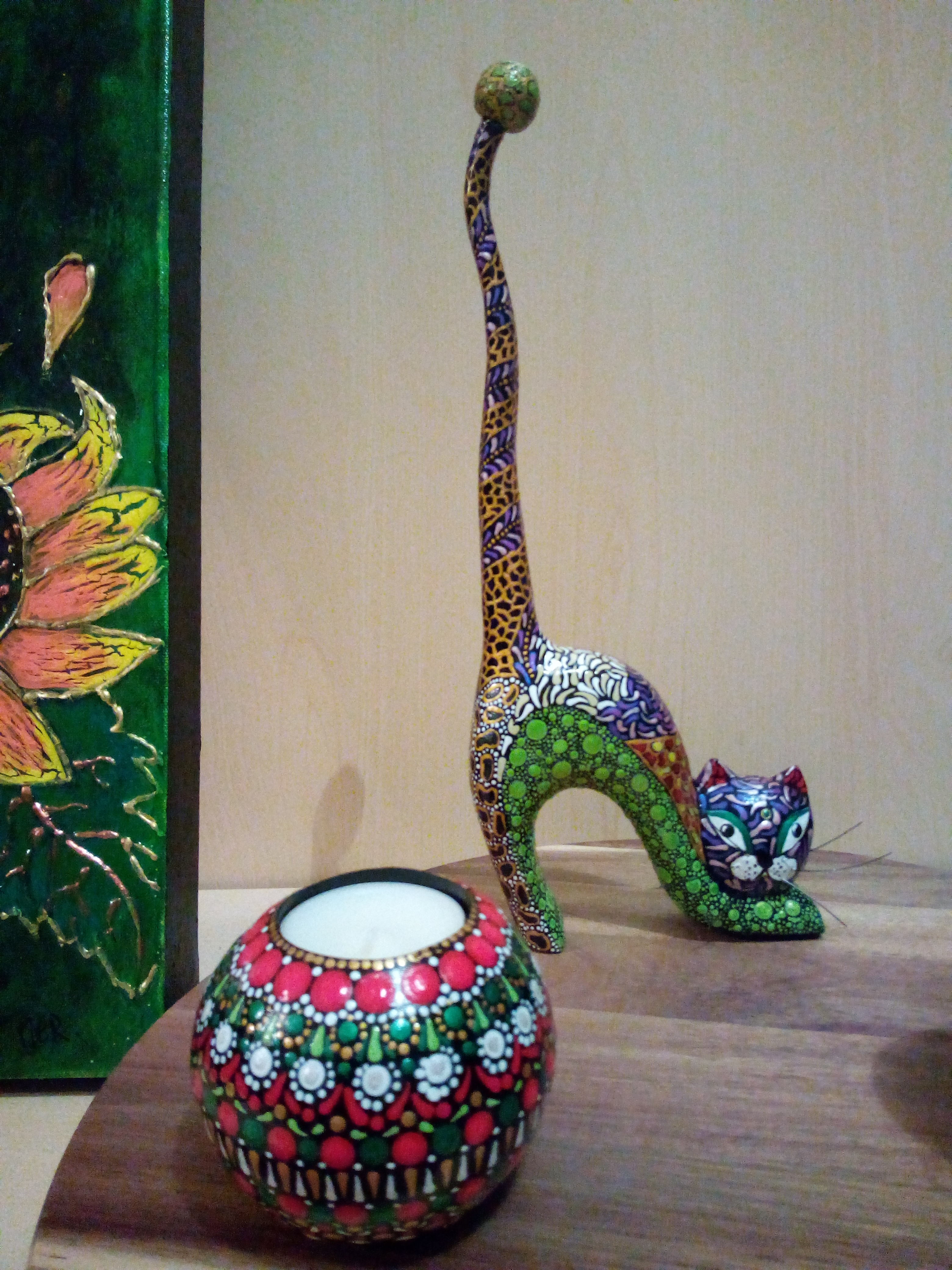 Chat colorée en bois