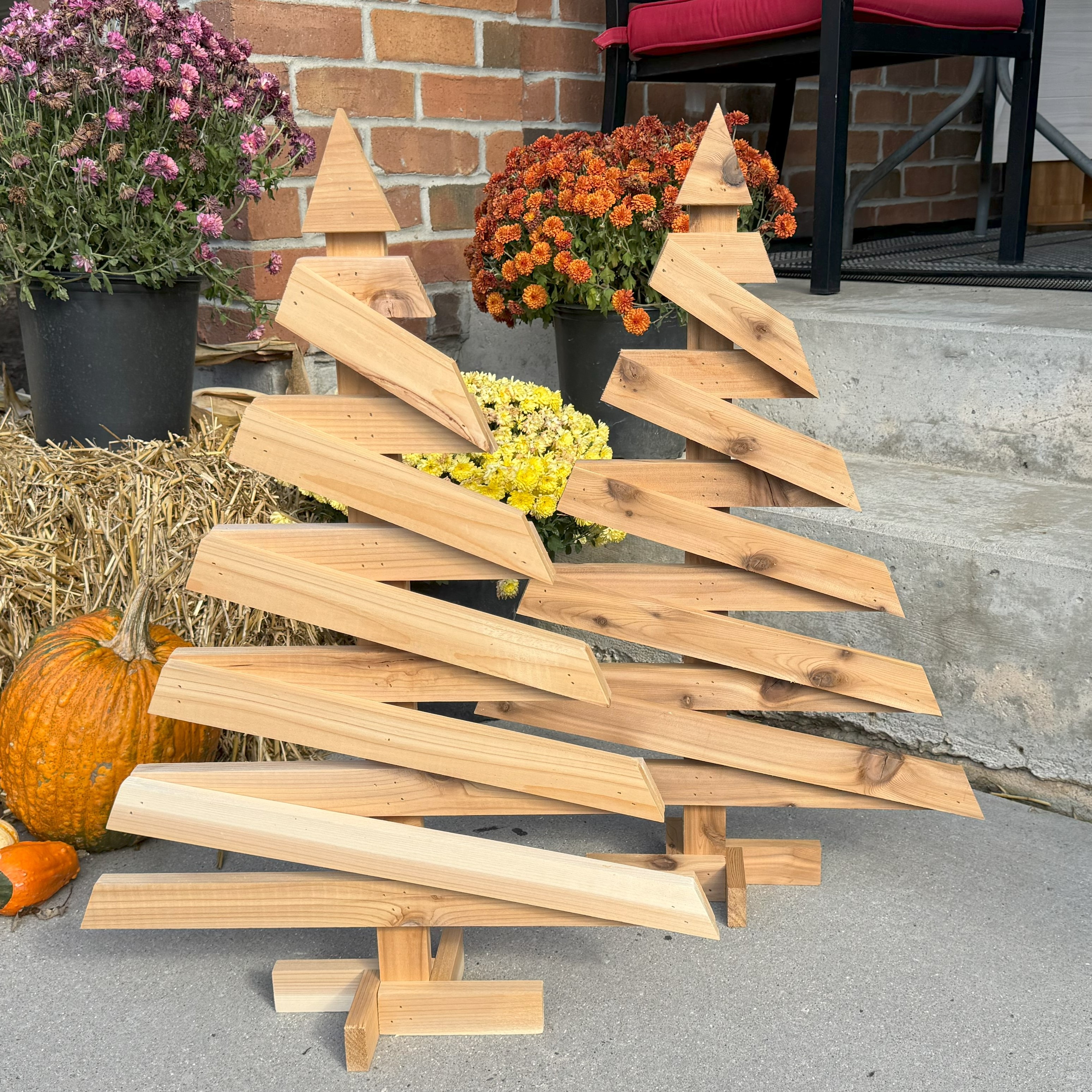 Decorative 3D Spiral Ribbon Christmas Tree