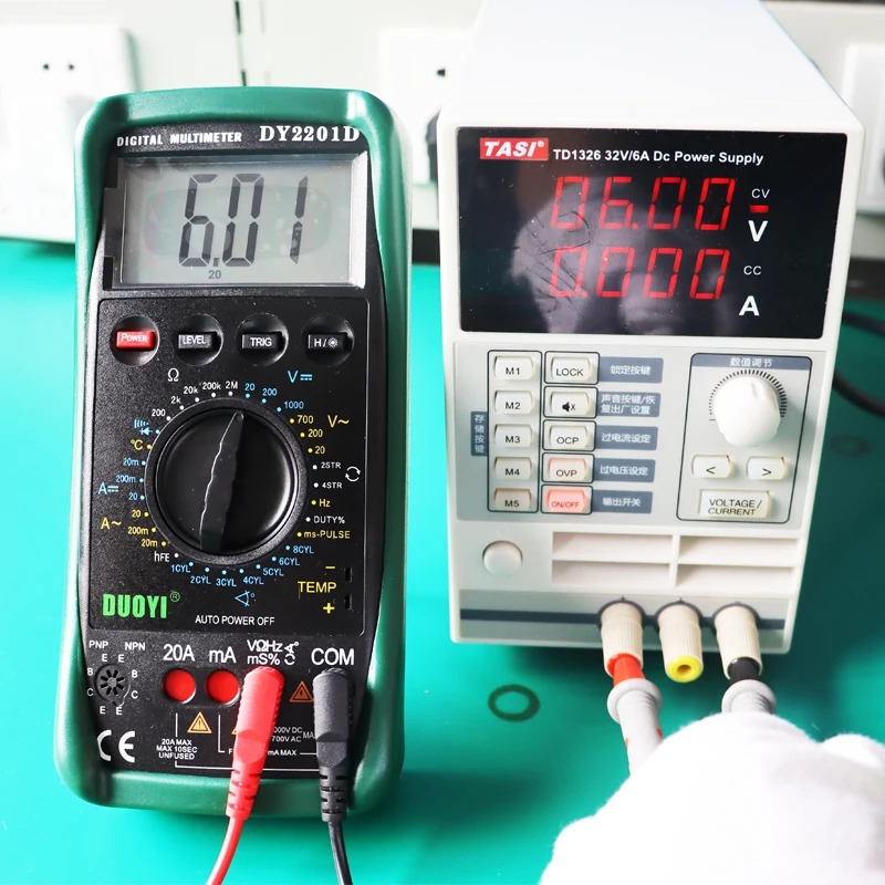 DUOYI DY2201D LCD Digital Automotive Multimeter with Speed Conversion Sensor Non-contact RPM Dwell Angle Frequency Temperature Tester