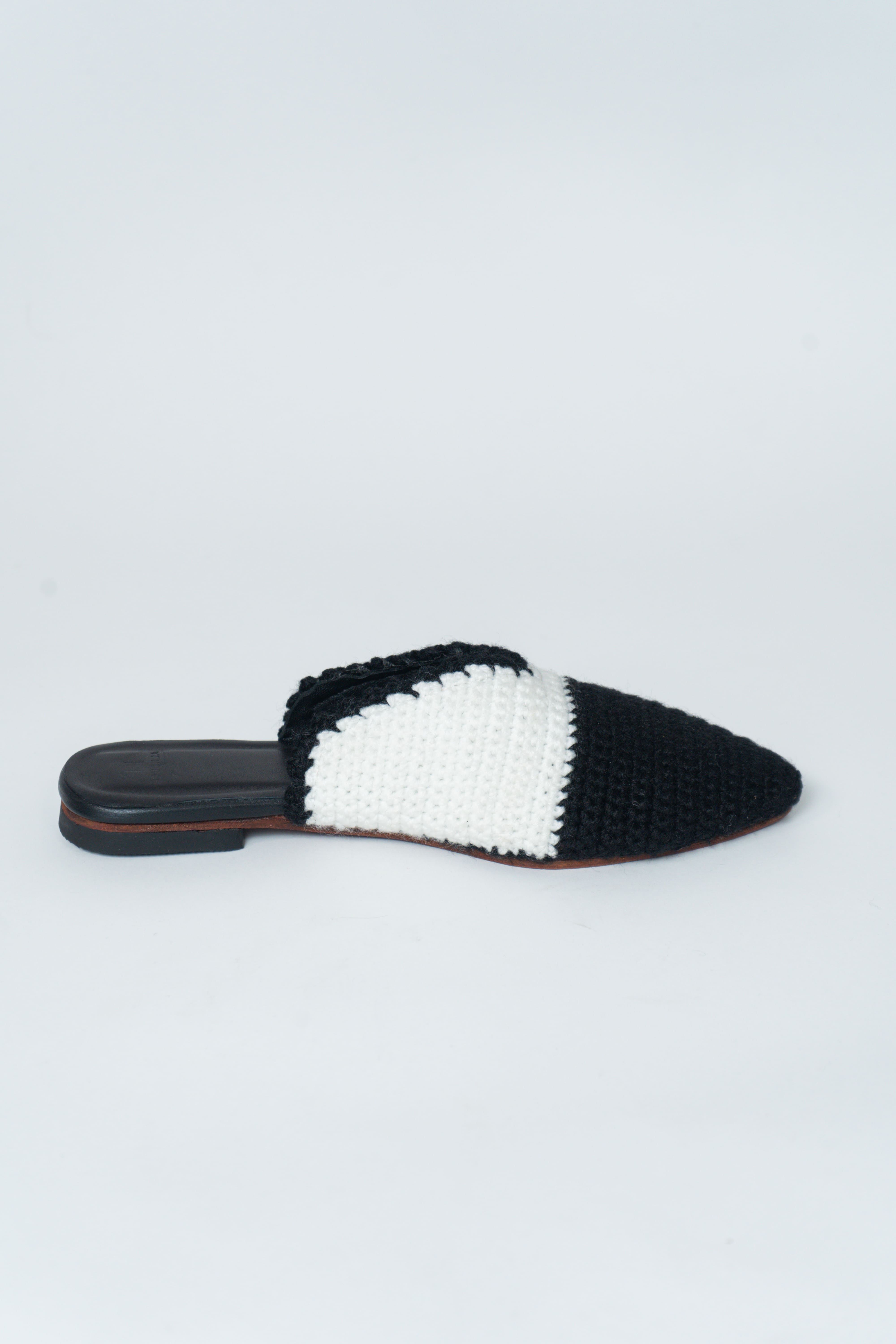 La Pointue - Handmade Tricot