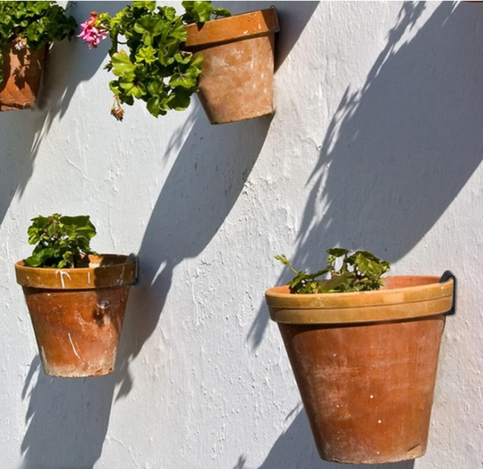 10 Pack Plant Pot Latch Hangers, Holds 3.5" to 8" Standard Terra Cotta Clay Flower Pot (Black)