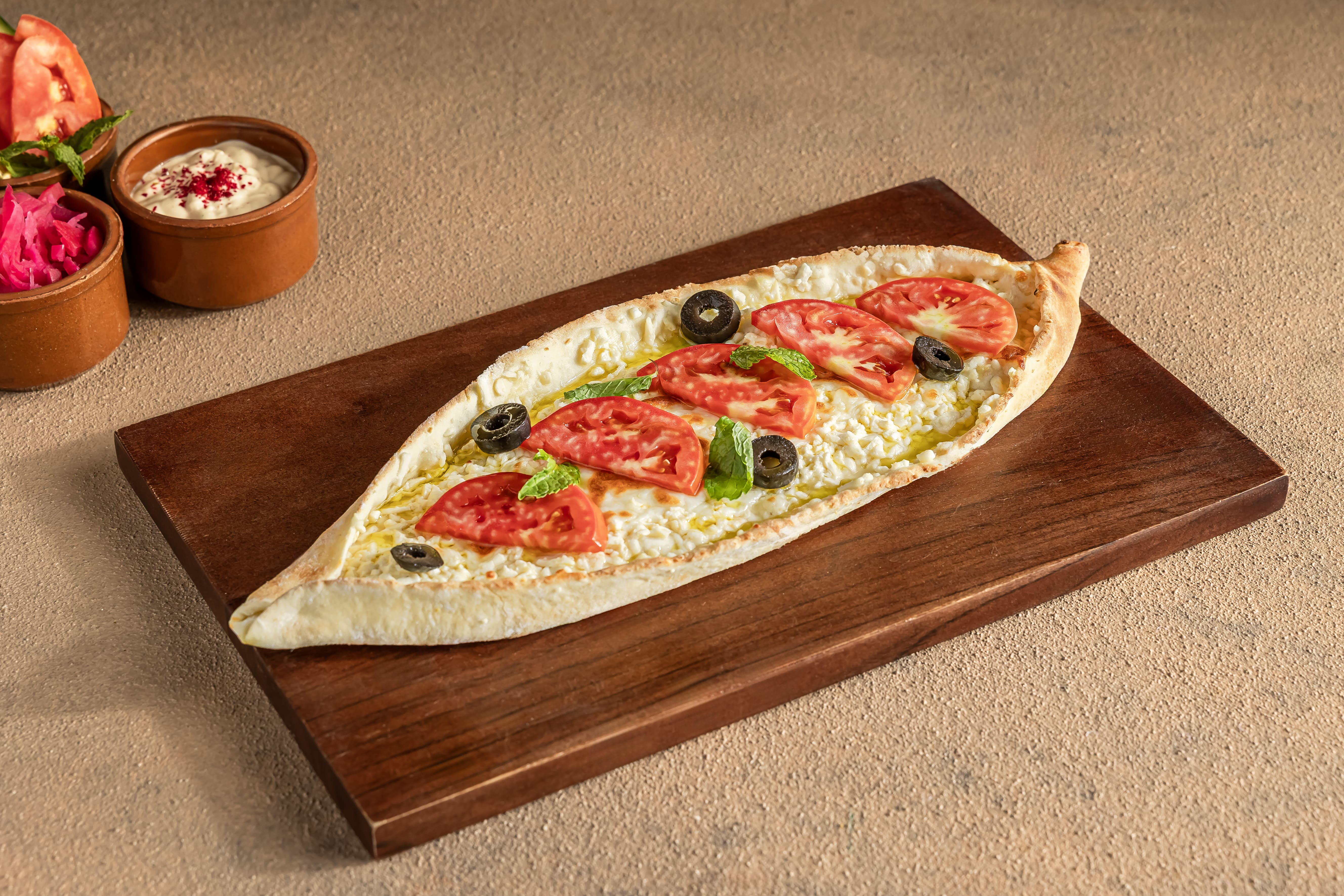 فطيرة عكاوي