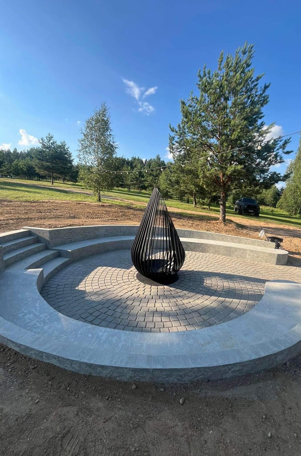 Ugniakuras - laužavietė "Lašas"