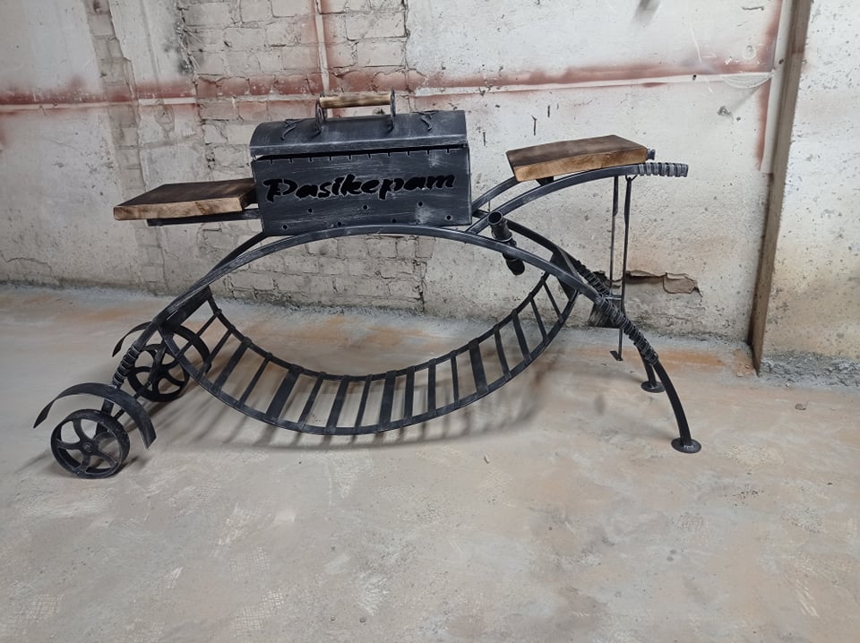 Šašlykinė "Long Pasikepam"