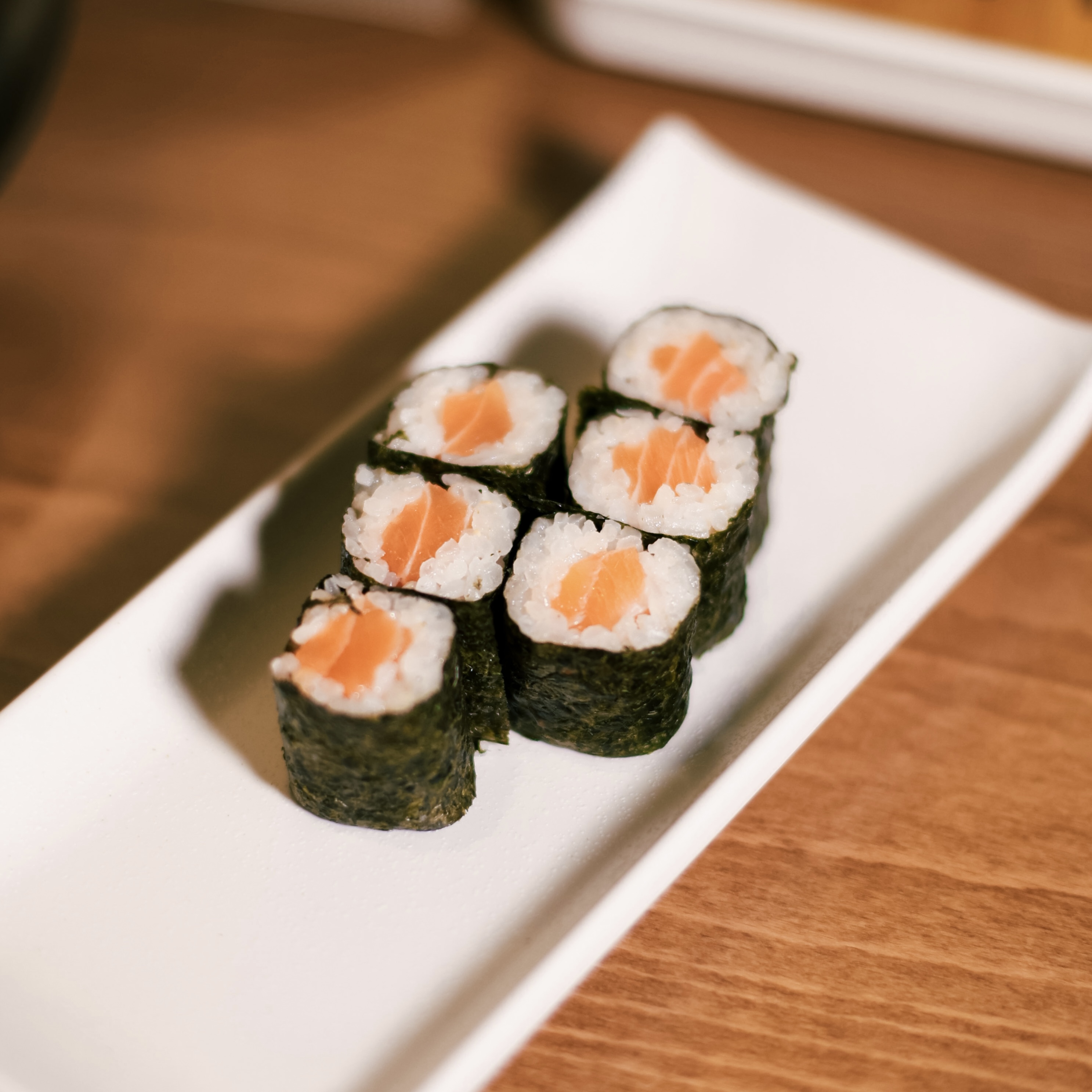 88 Maki Salmon (6und)