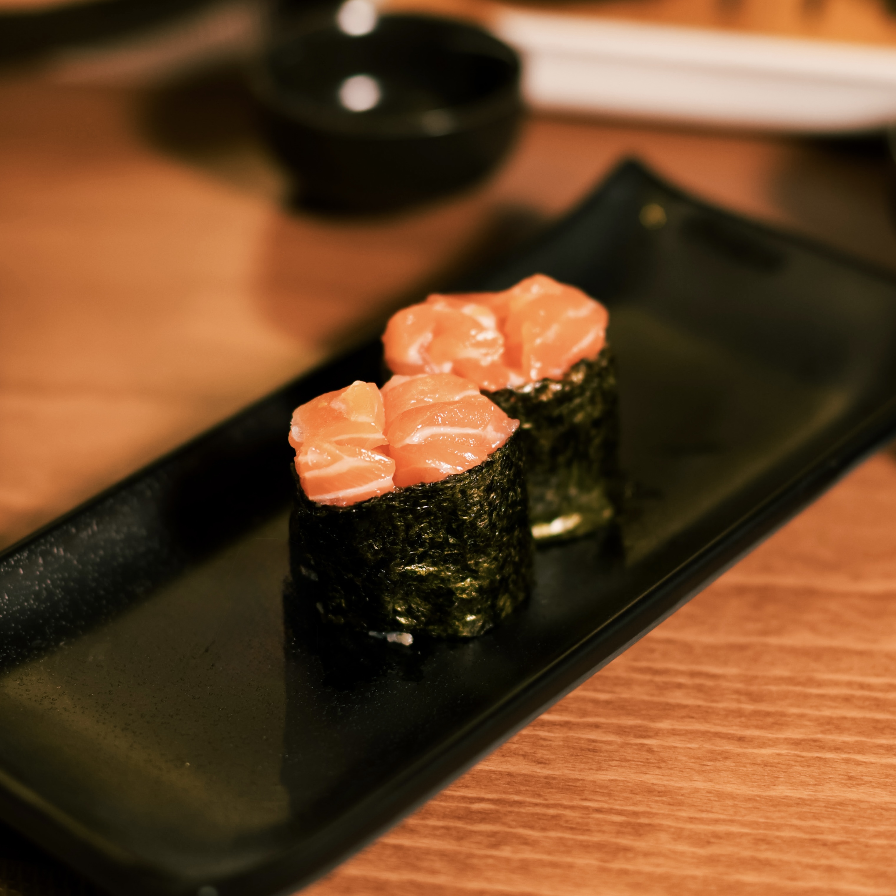 92 Tartar Salmón (2und)