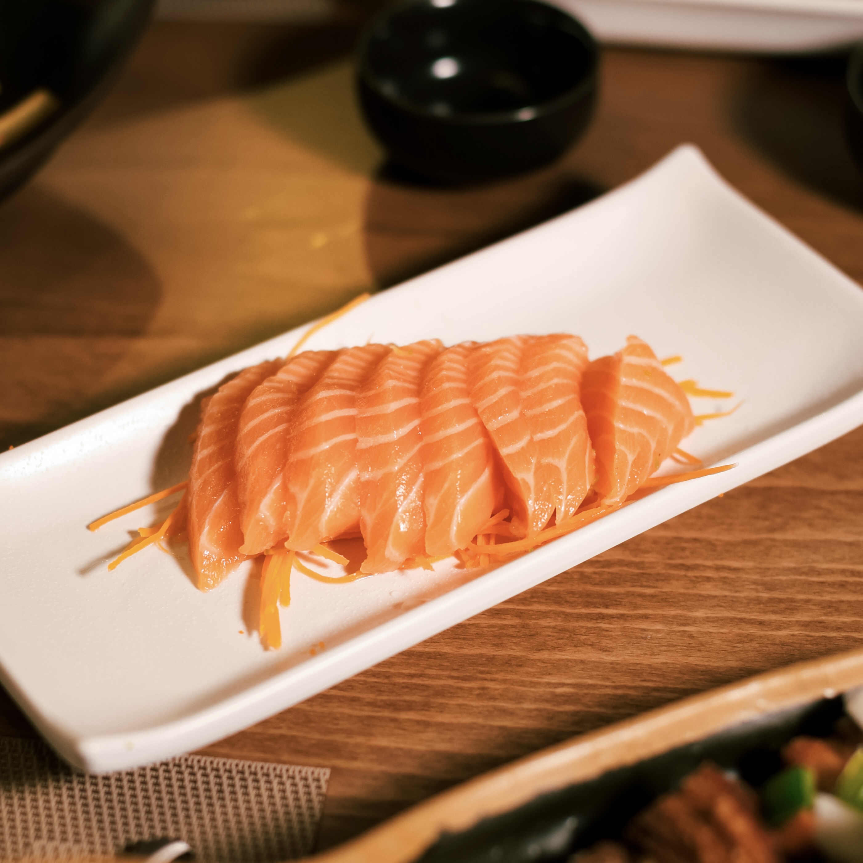 116 Salmon Shashimi