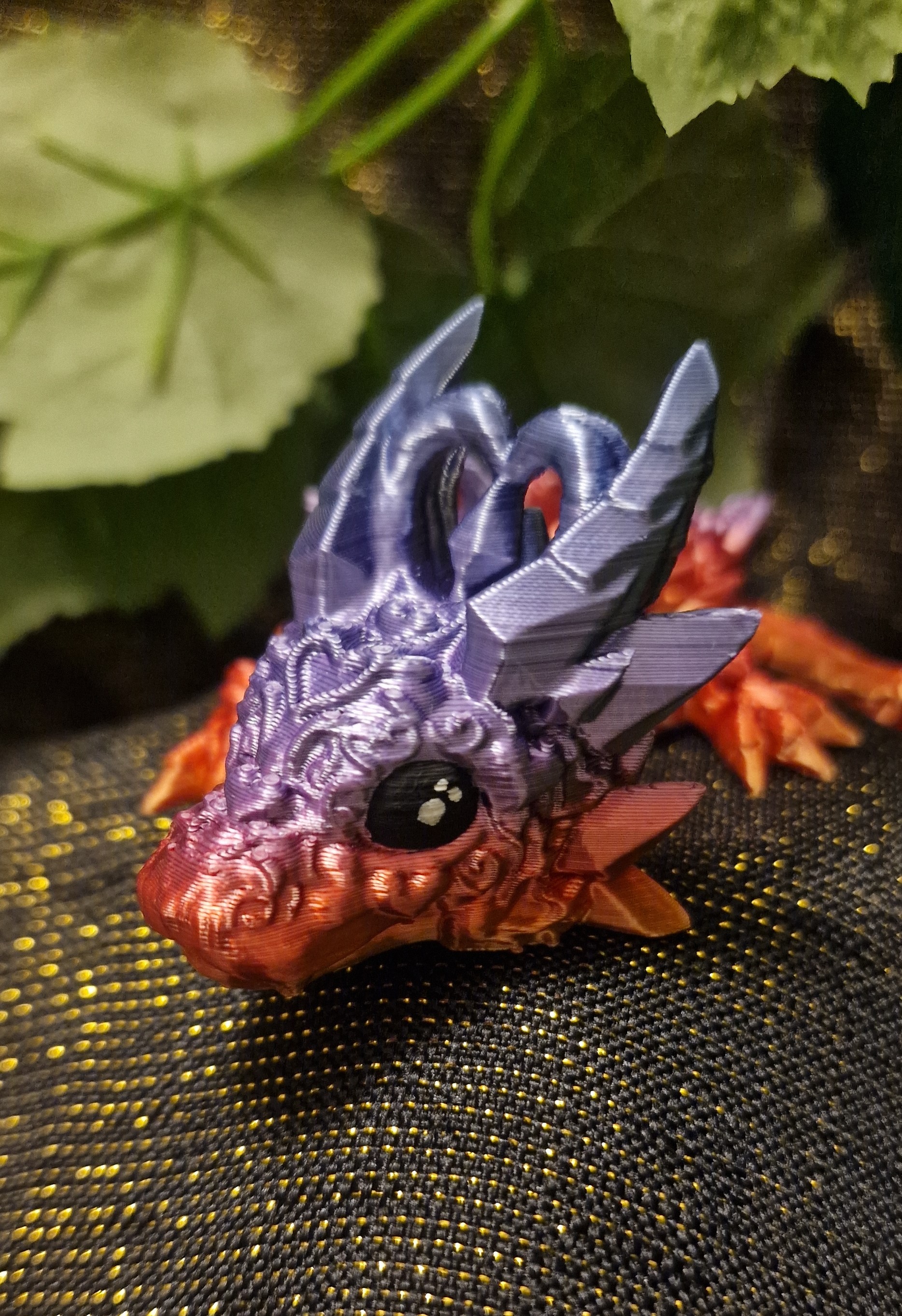 Bébé Dragon au Coeur Sombre