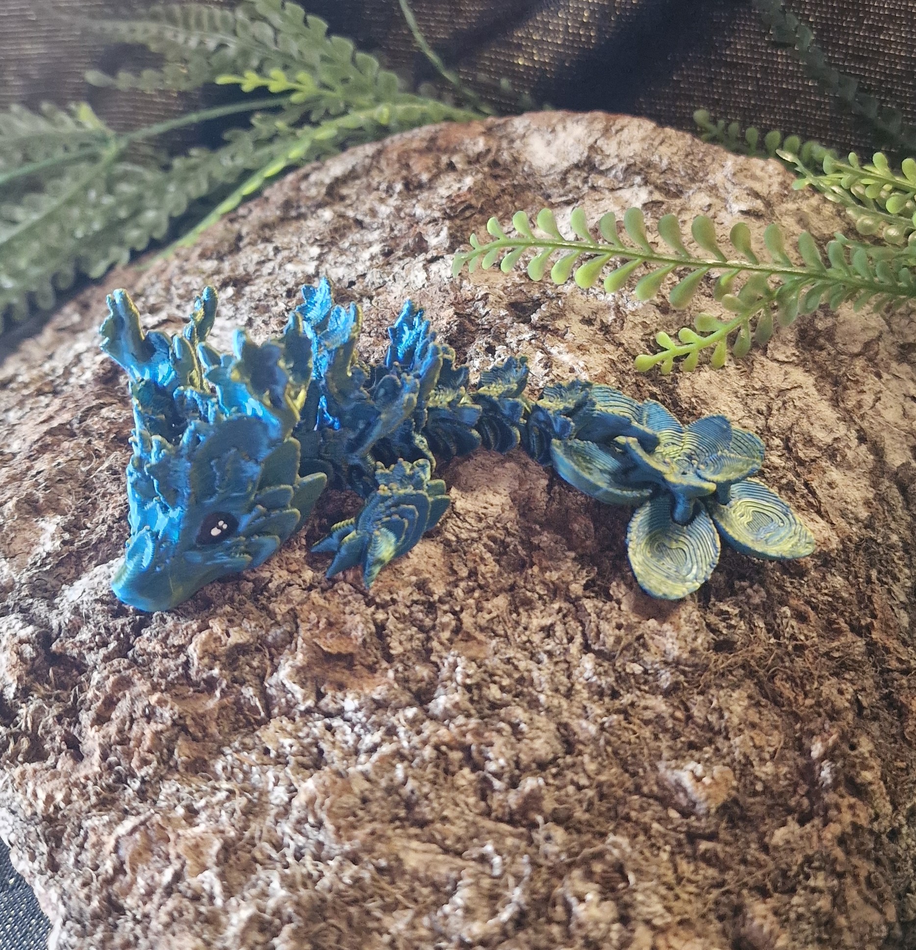 Bébé Dragon aux Fleurs de Cerisier