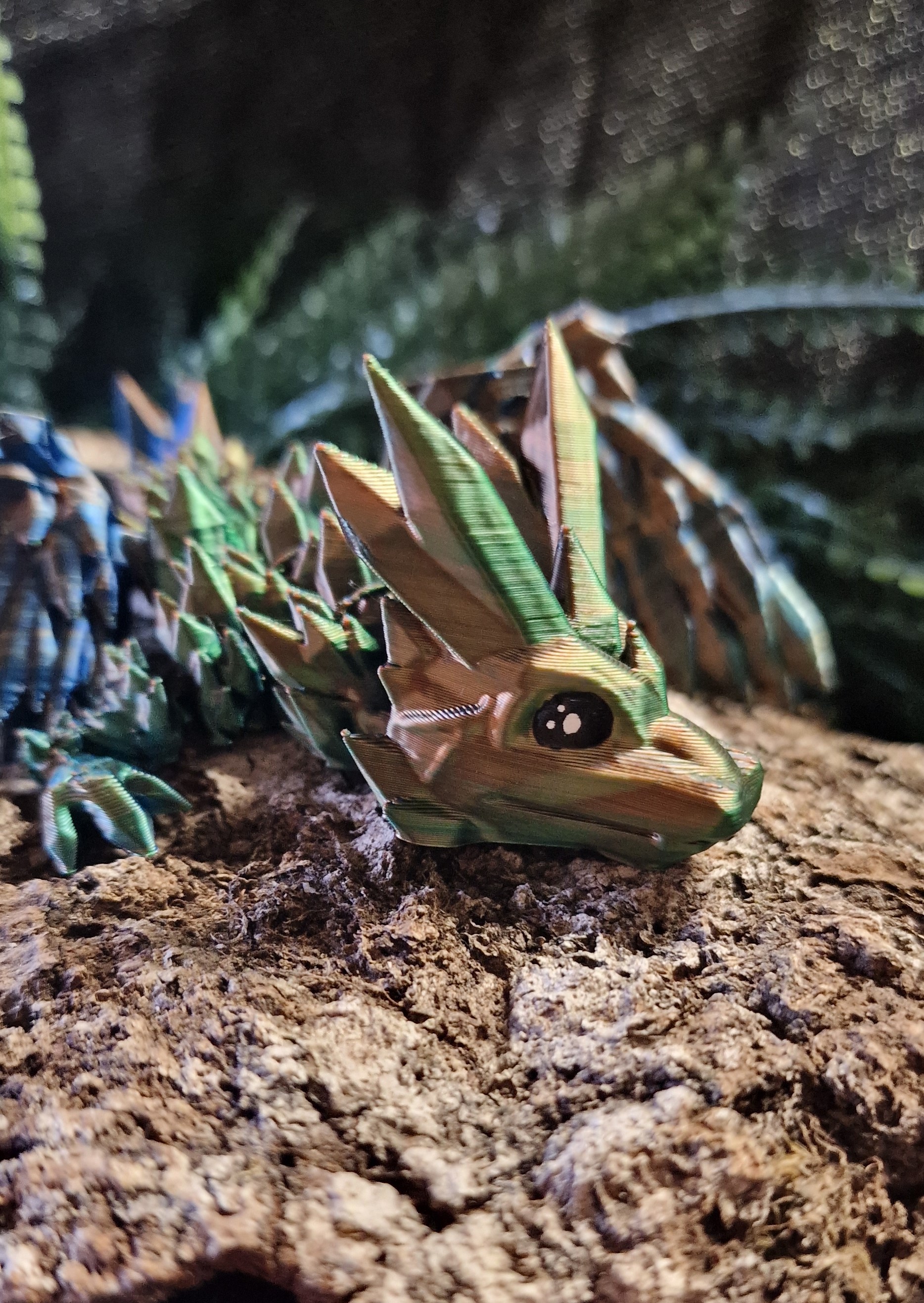 Bébé Dragon de Cristal Ailé