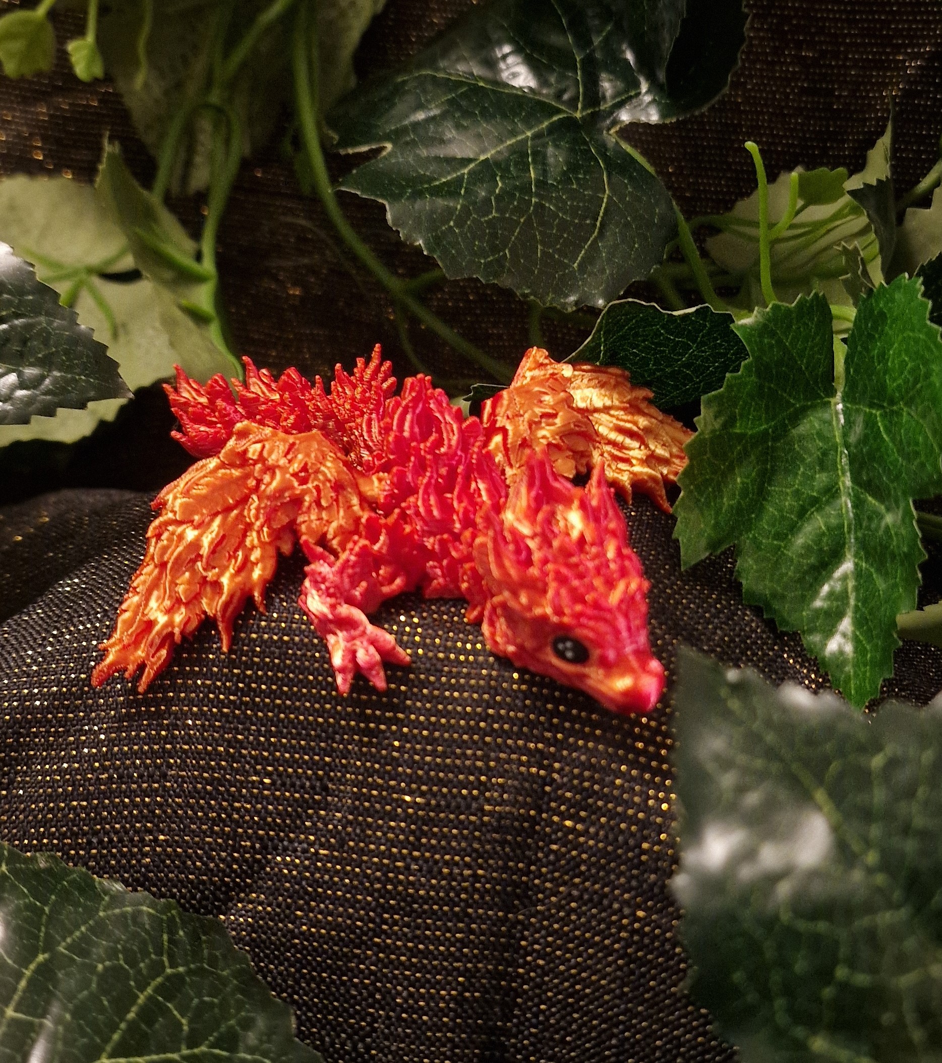 Bébé Dragon-Phoenix Ailé