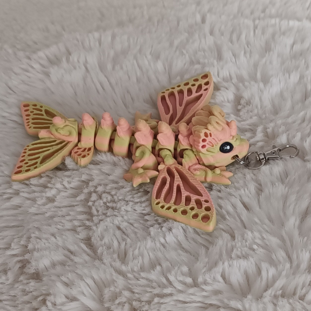 Porte-Clés Petit Bébé Dragon-Papillon Ailé