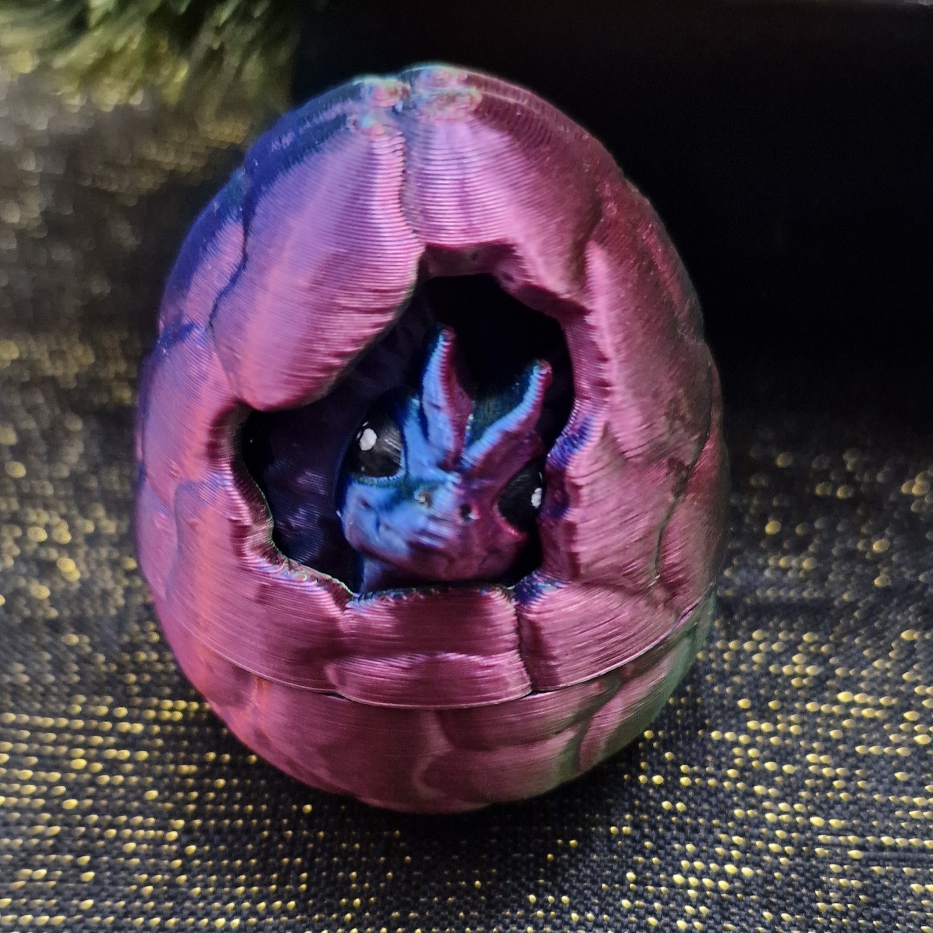 Nouveau-Né Dilophosaure