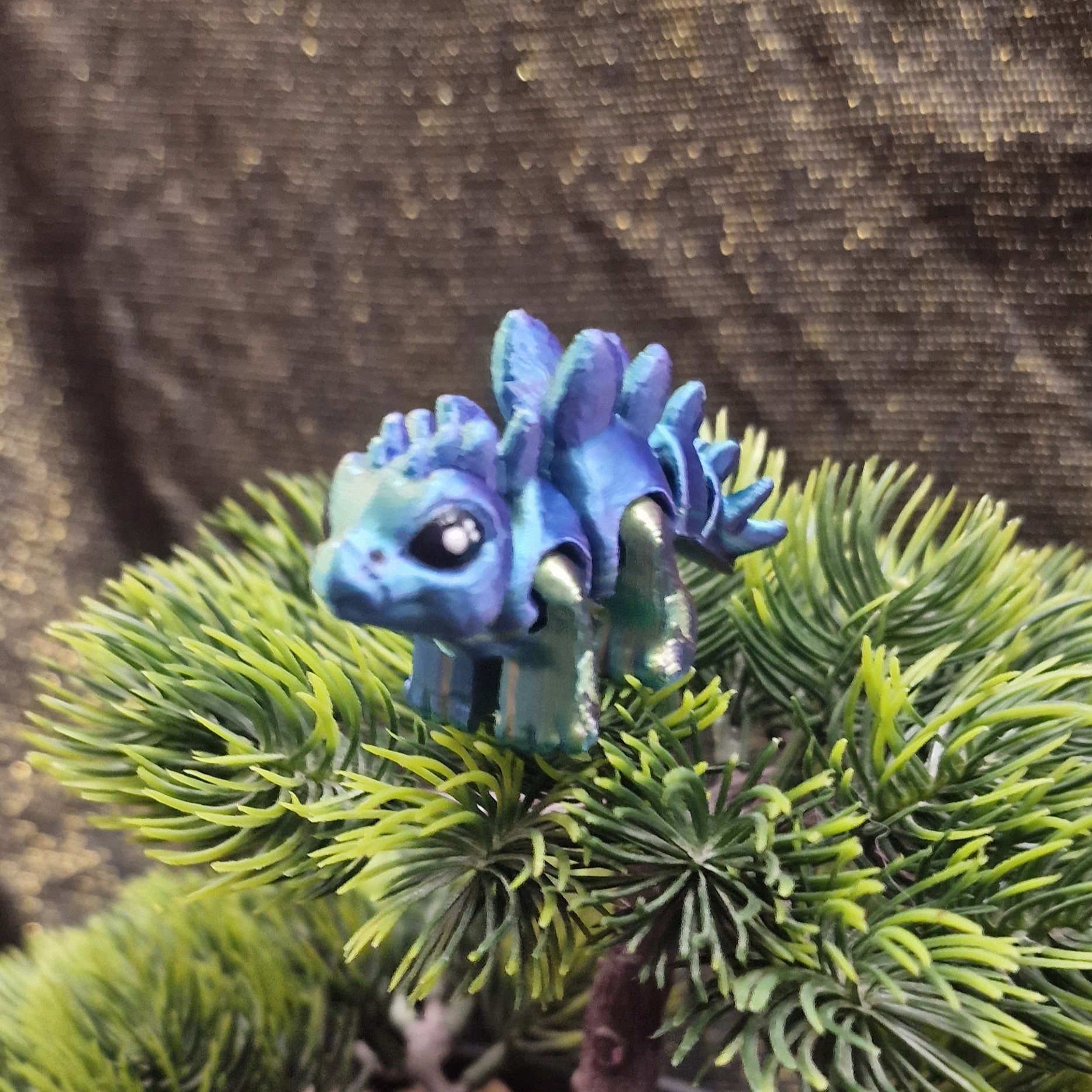 Nouveau-Né Stégosaure