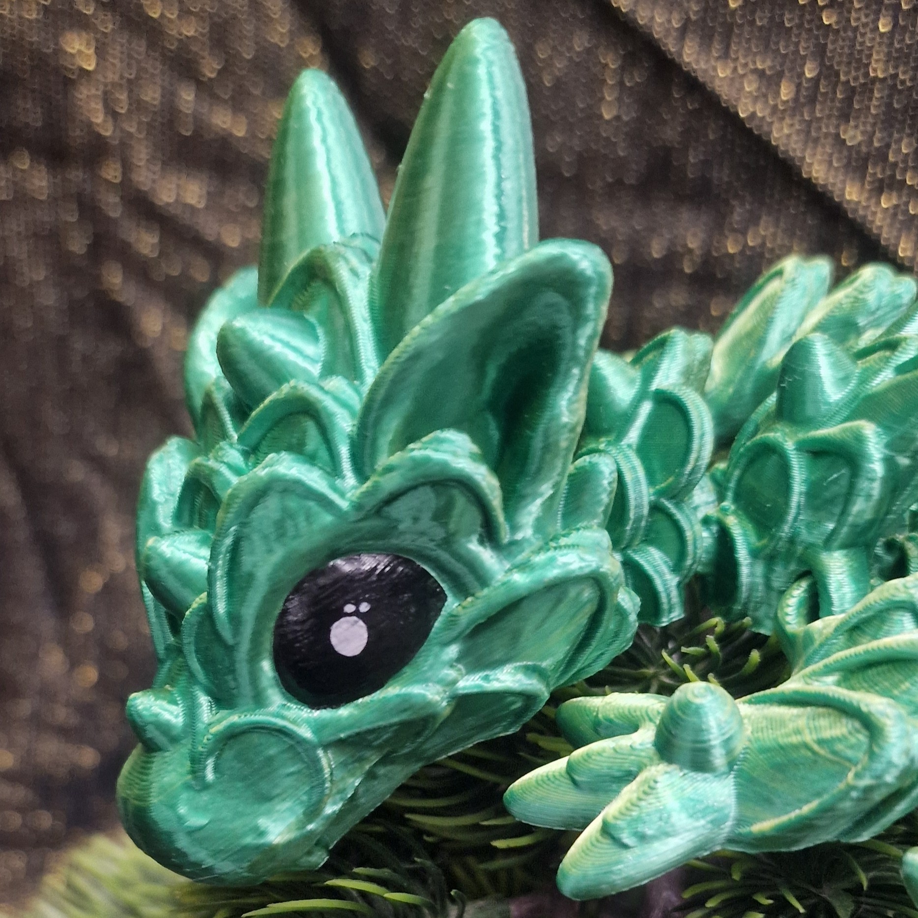 Bébé Dragon de Biscuit en Œuf de Pâques