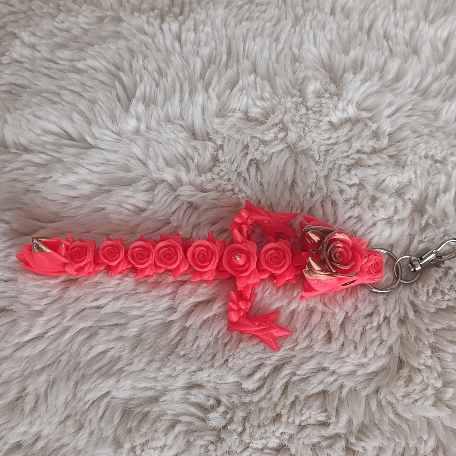 Porte-Clés Bébé Dragon de Roses Long