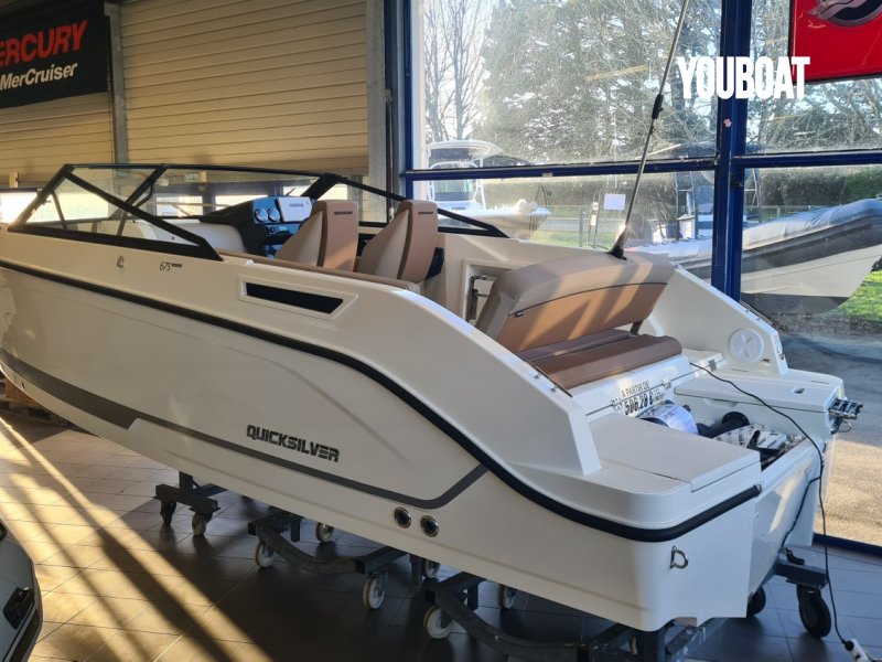 Quicksilver Activ 675 Bowrider