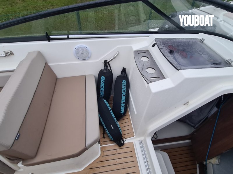 Quicksilver Activ 805 Cruiser