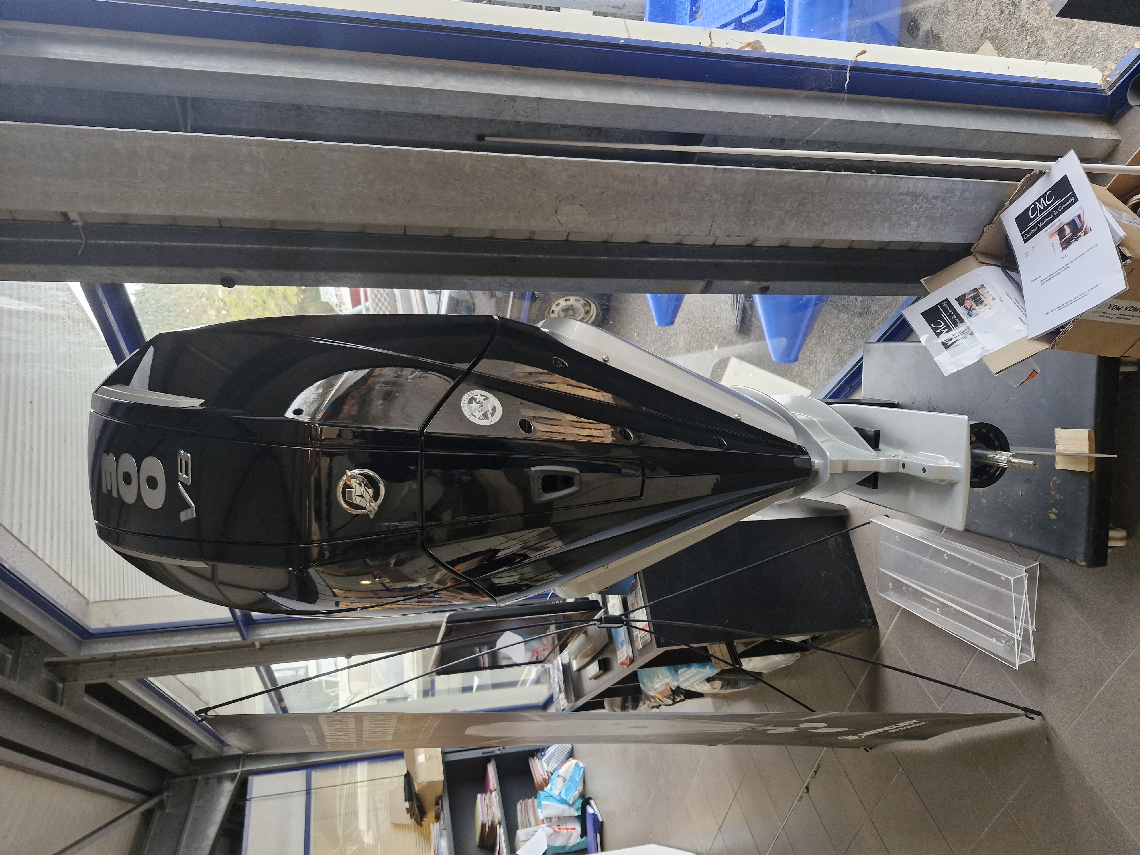 300cv Mercury V8 complet