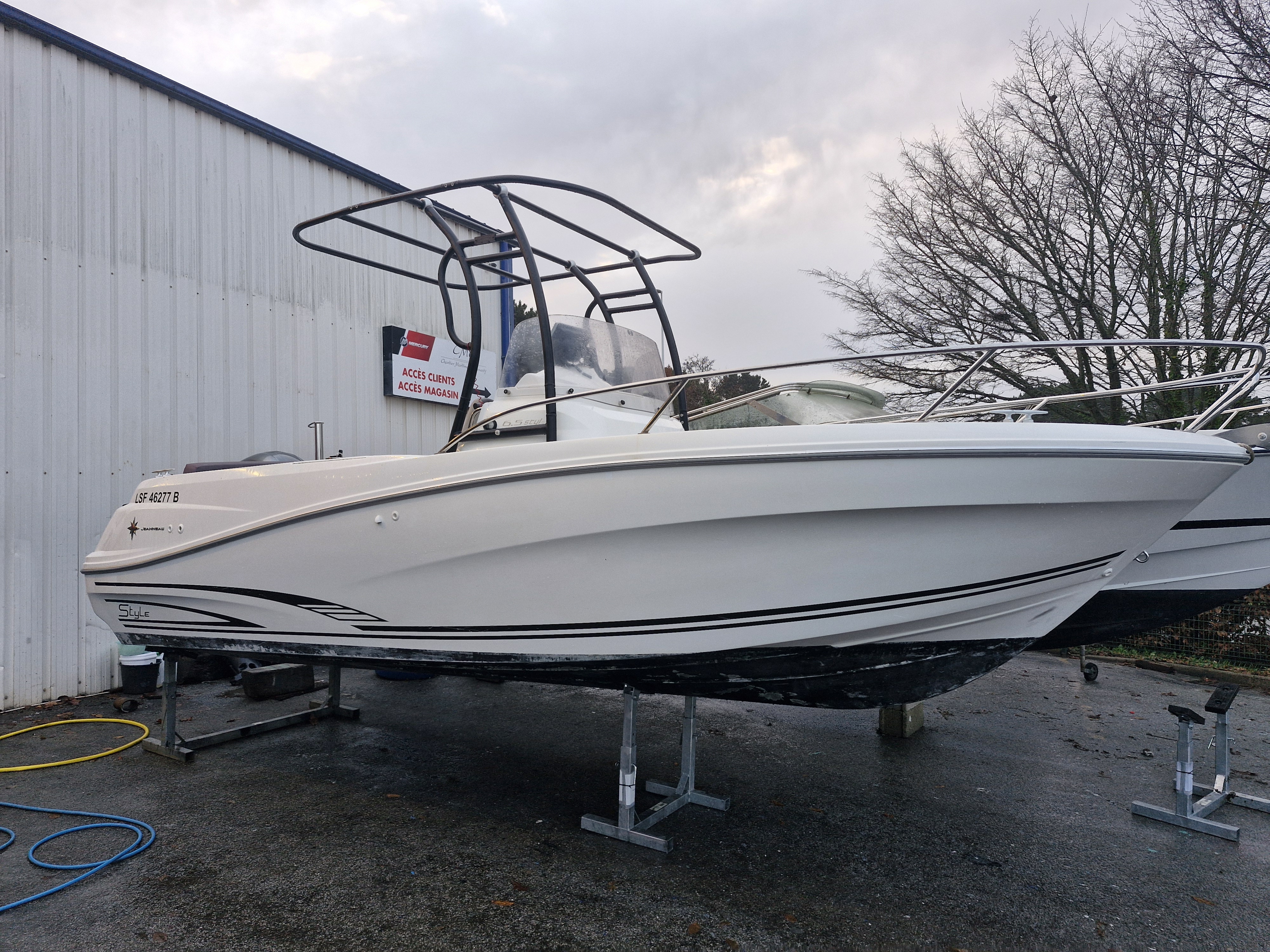 Jeanneau Cap Camarat 6.5 CC série 2 année 2016