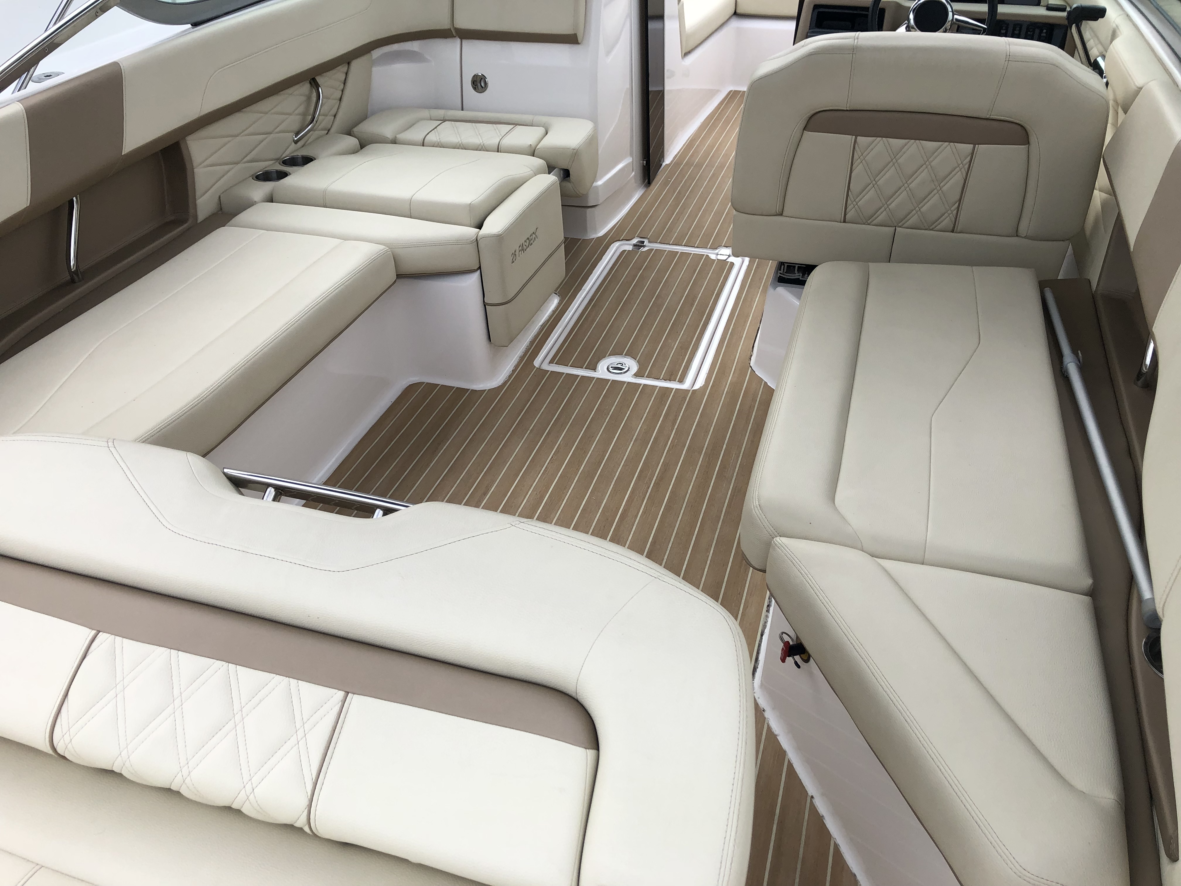 REGAL 26 Fasdeck