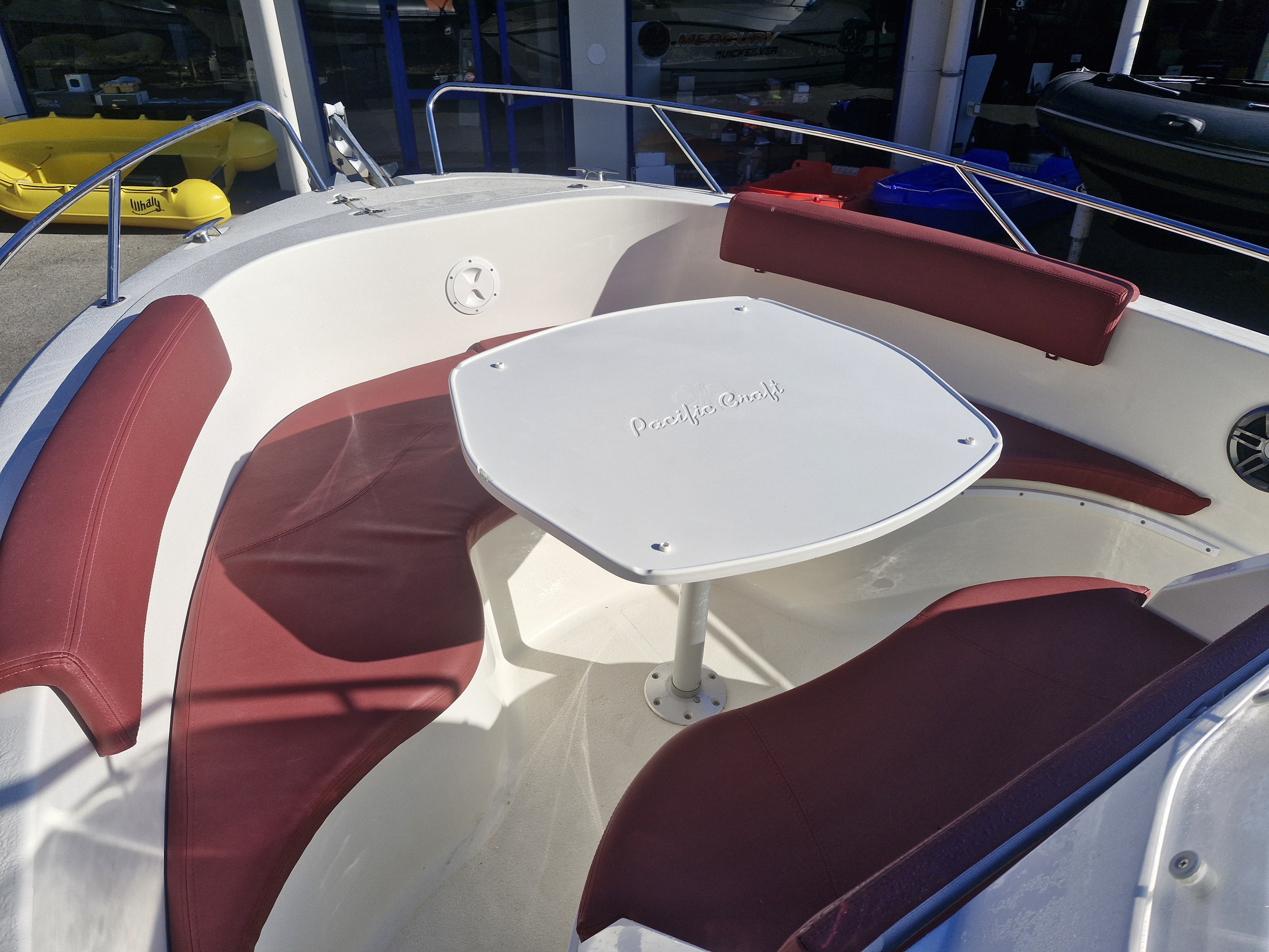 Pacific Craft 670 Open 2022 200cv Yamaha parfait état