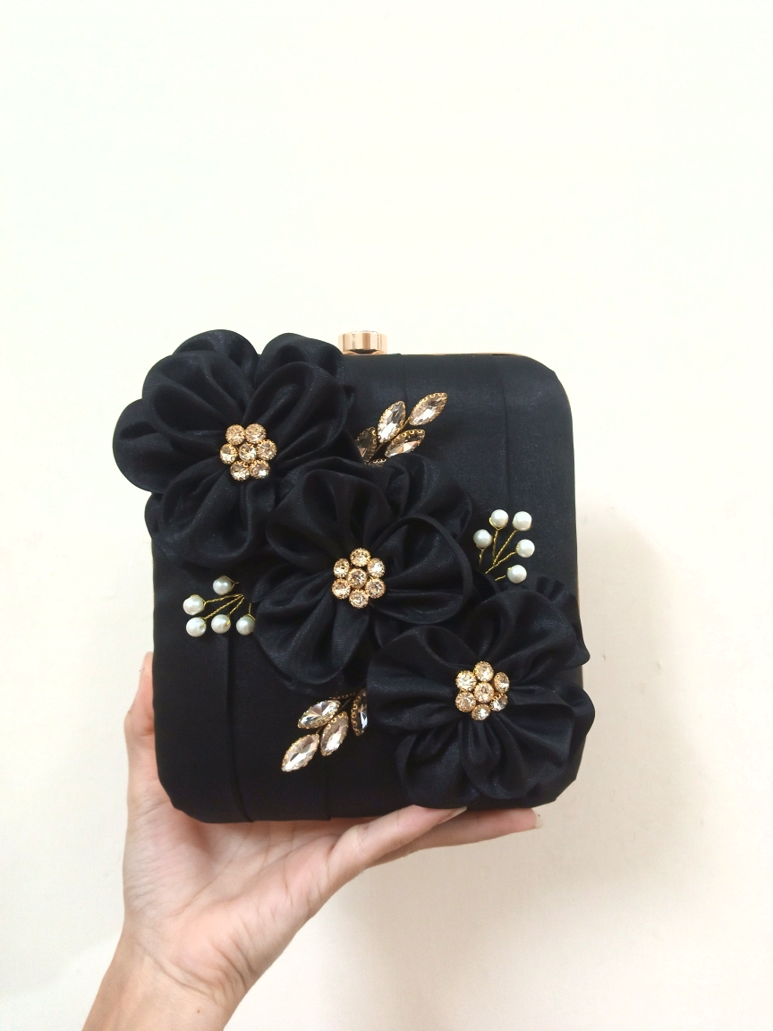 Fawn gold Floral 