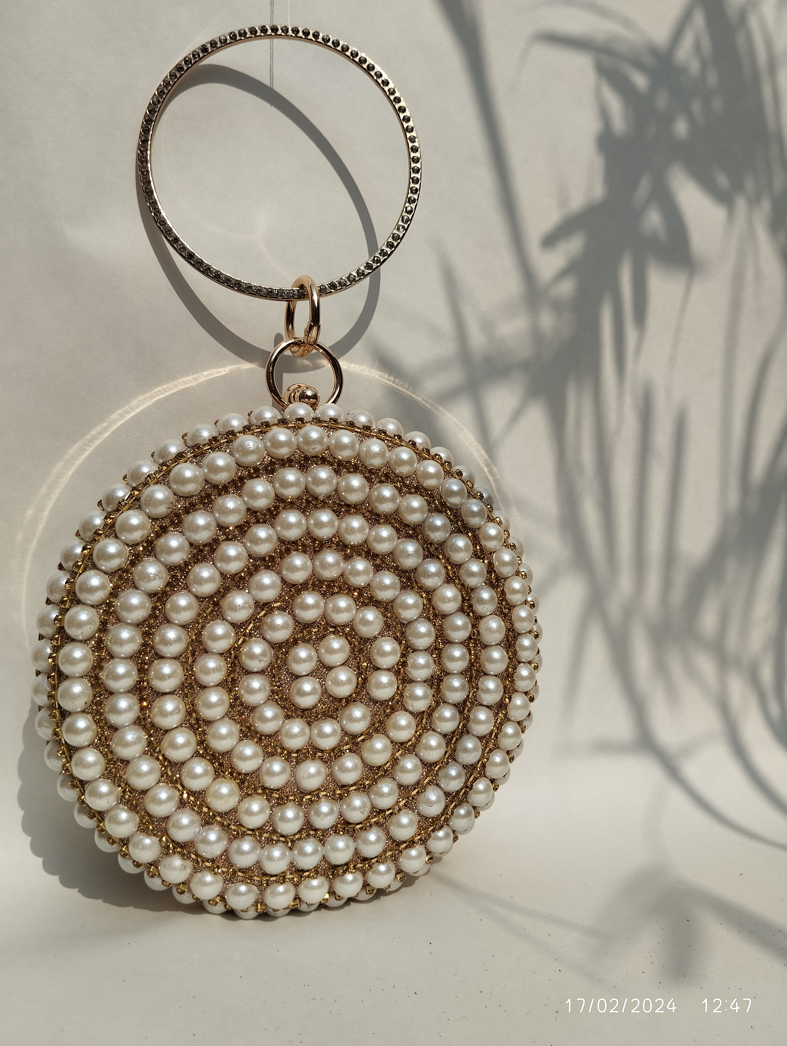 Gold Round Party clutch 