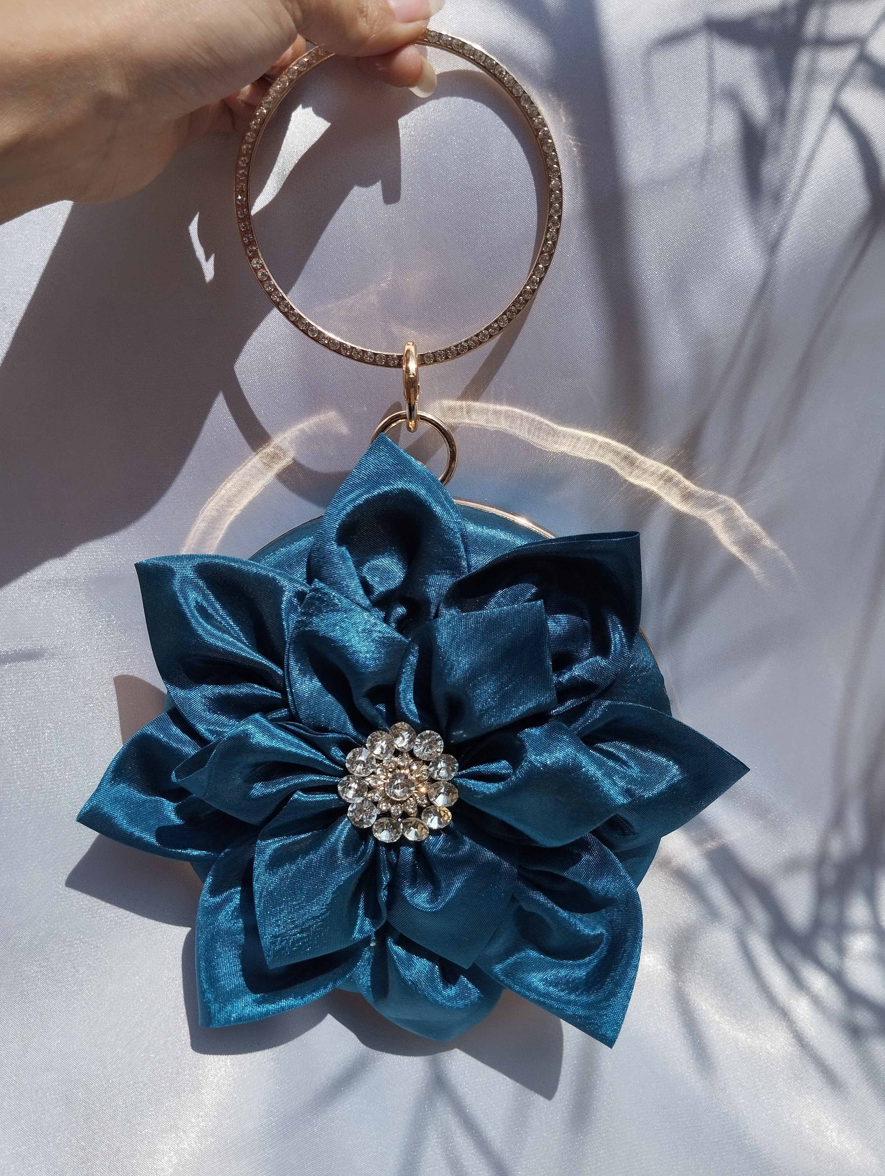 Flora Round Party Clutch 