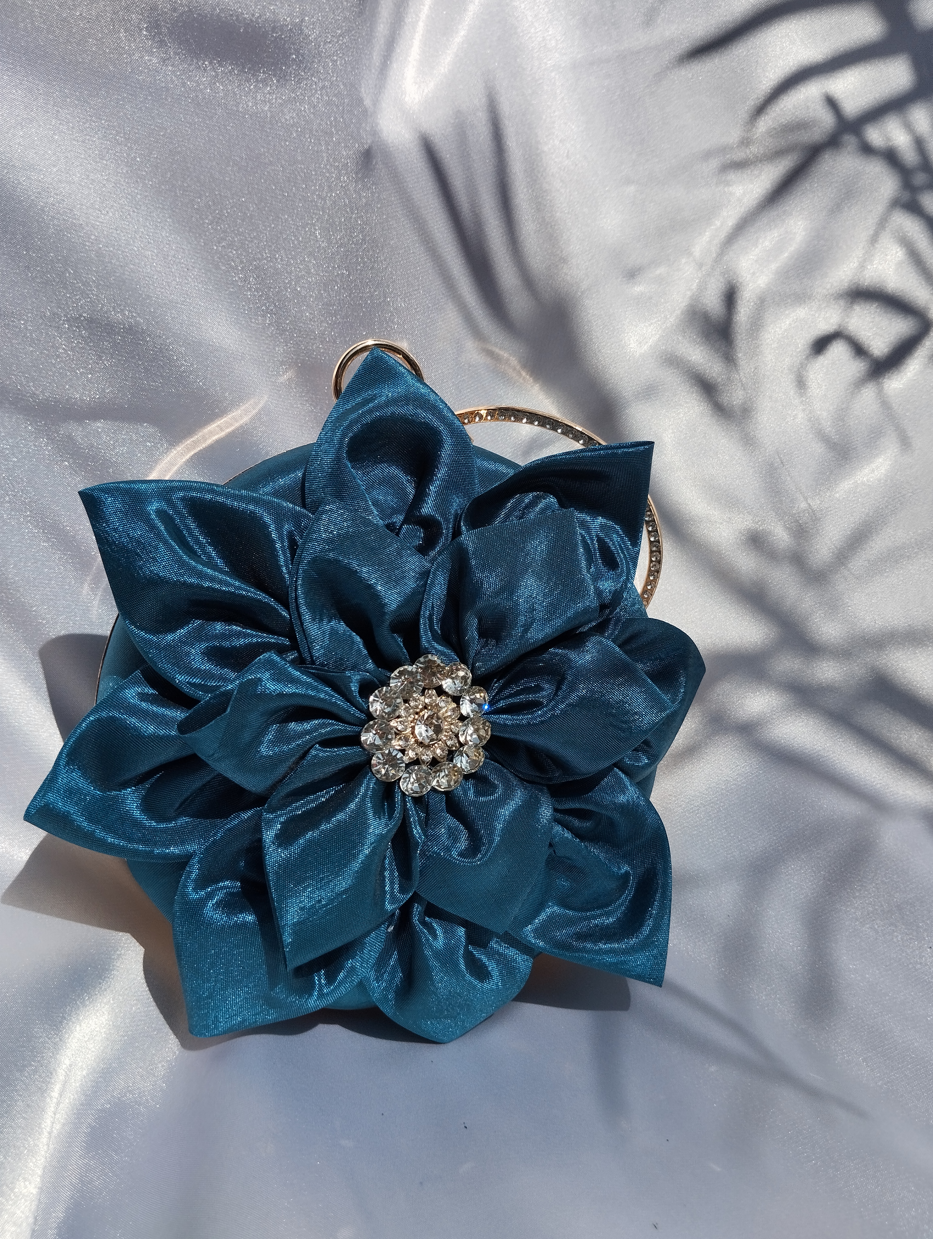 Flora Round Party Clutch 